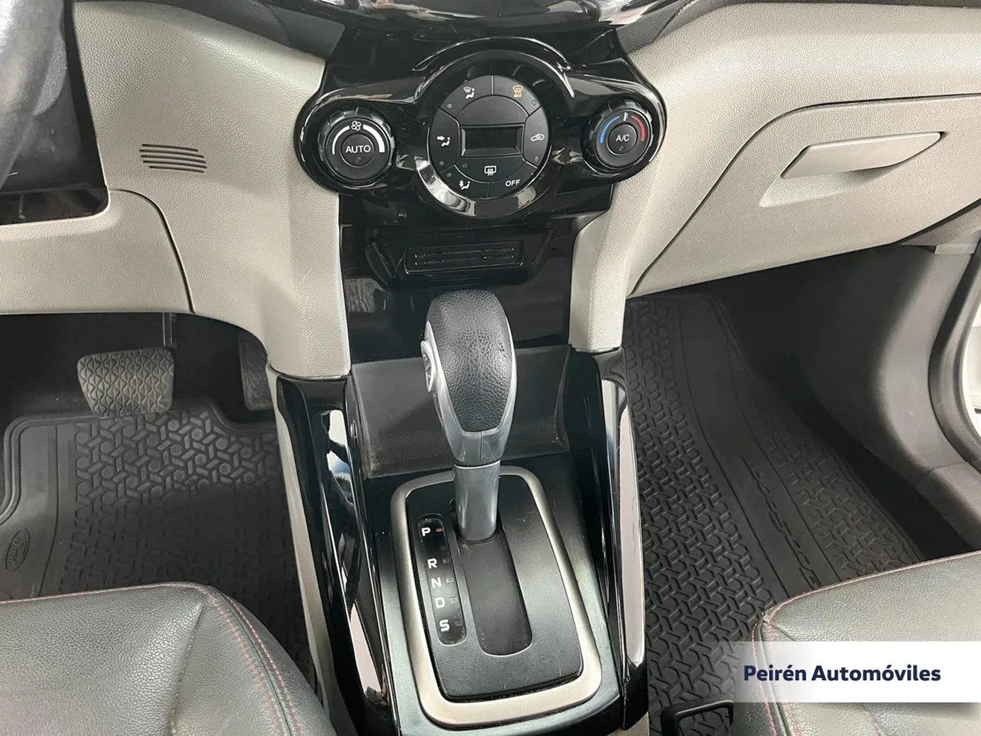 Ford Ecosport Titanium 2.0 2015 Peirén