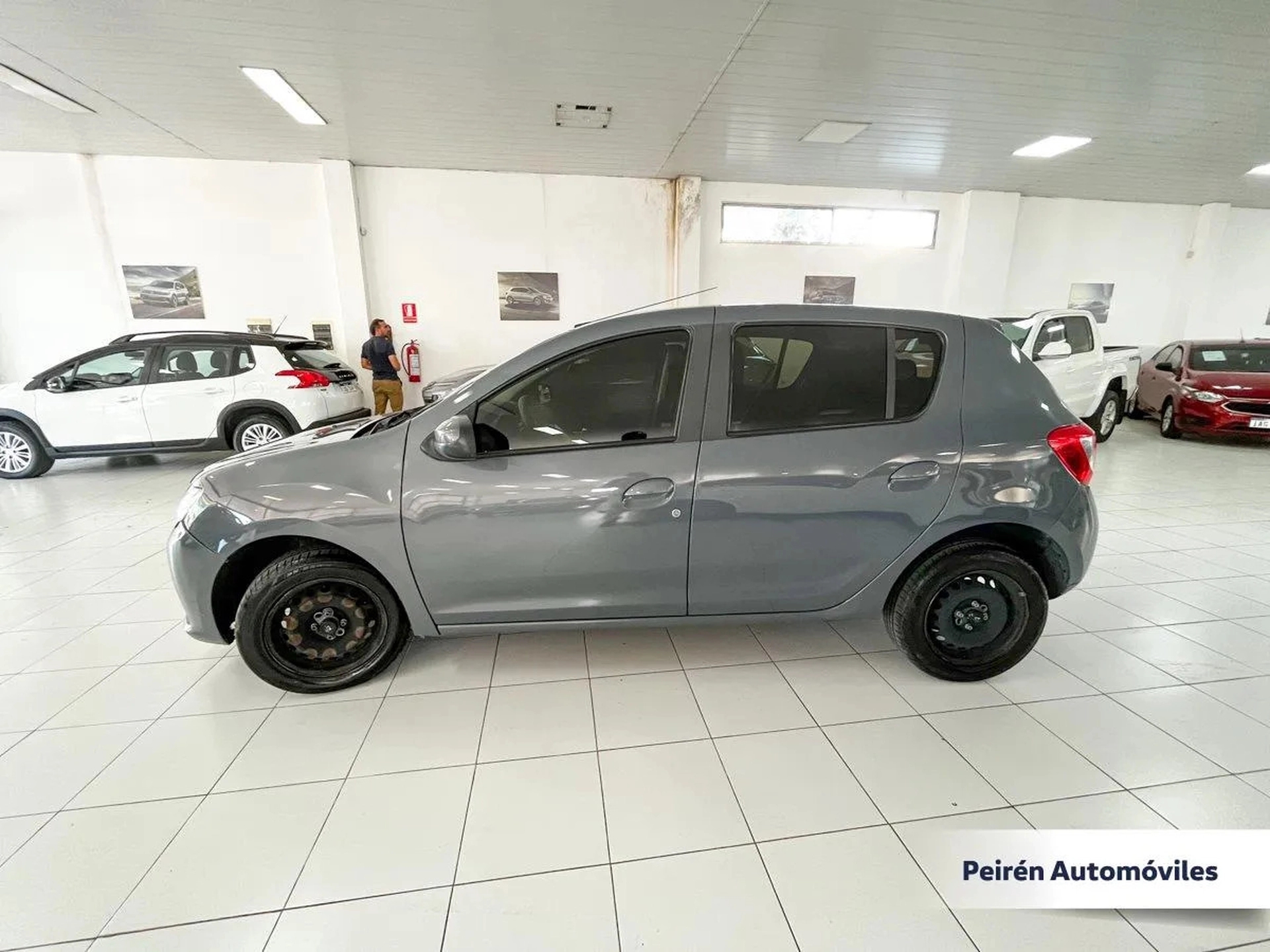 Renault Sandero Expression 1.6 2015