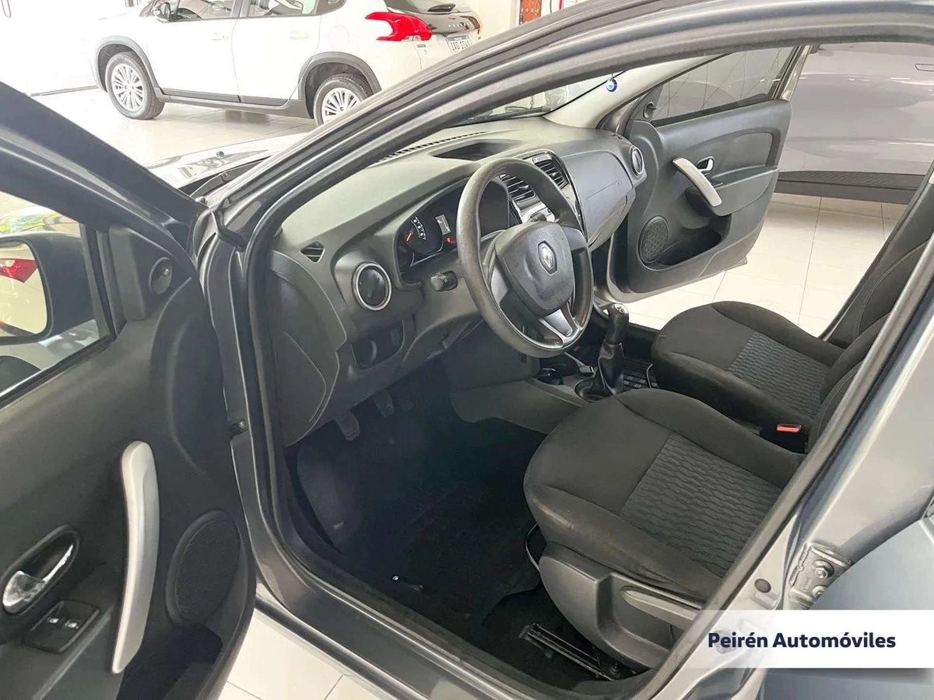 Renault Sandero Expression 1.6 2015