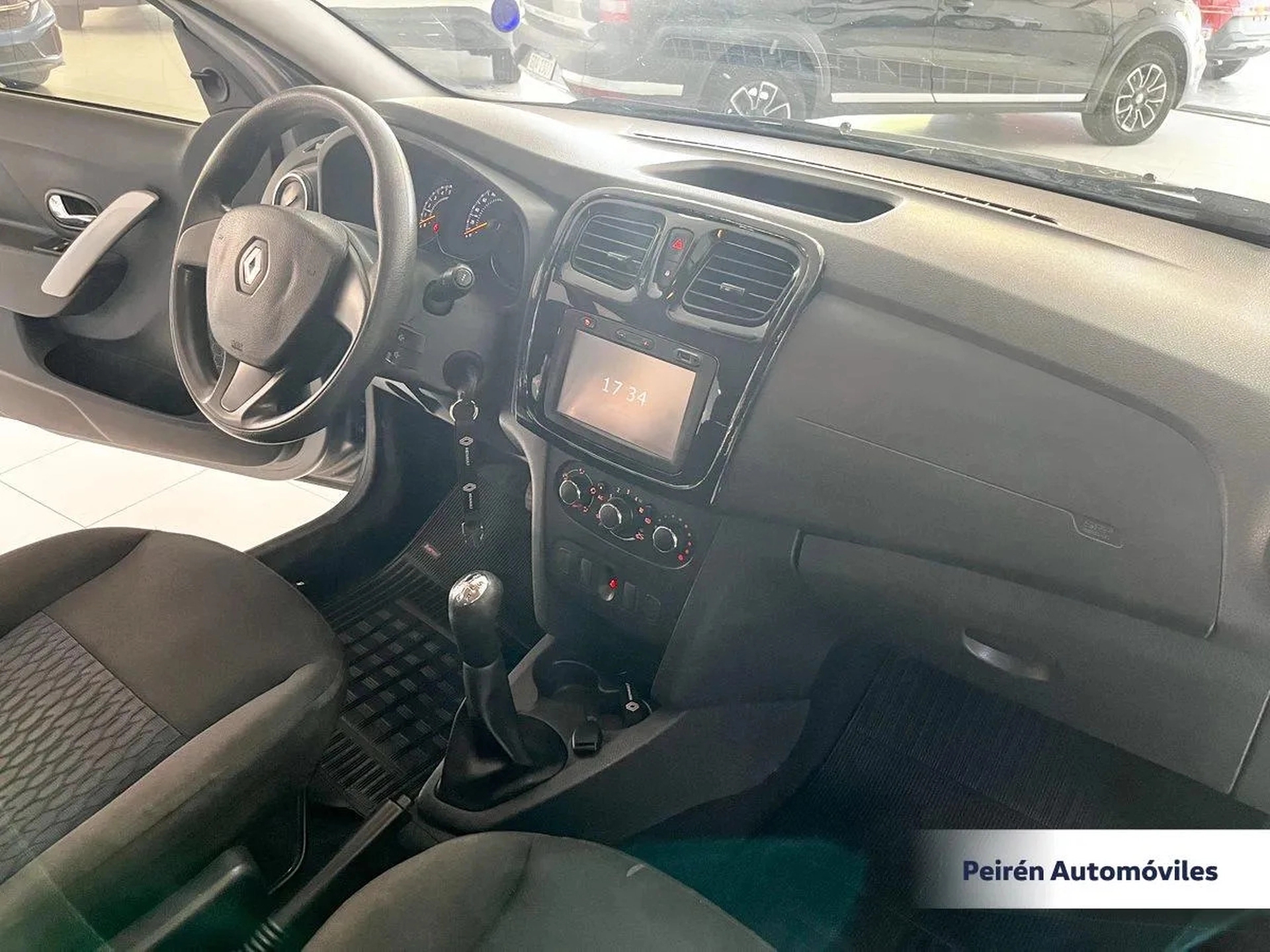 Renault Sandero Expression 1.6 2015
