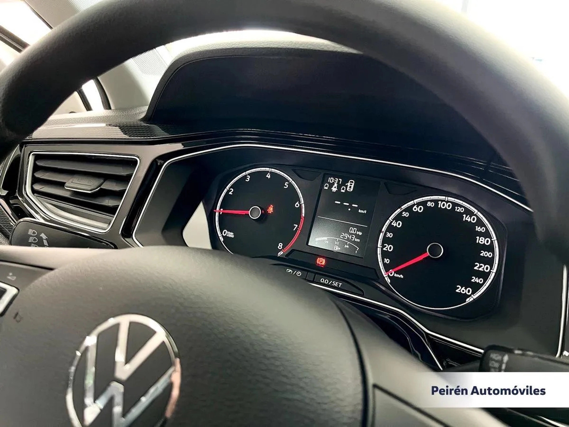 Volkswagen T-cross Trendline 1.0 2024 Peirén