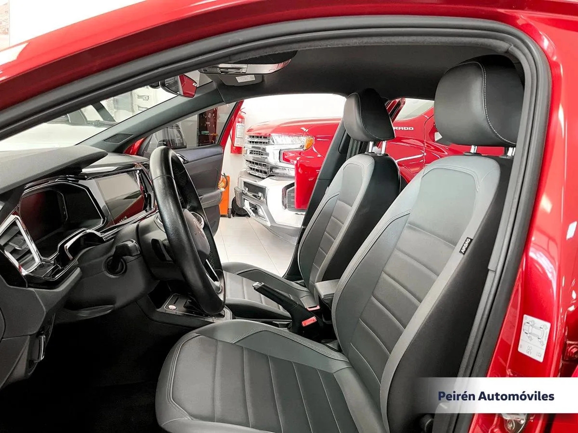 Volkswagen Nivus Highline 1.0 2022 Peirén