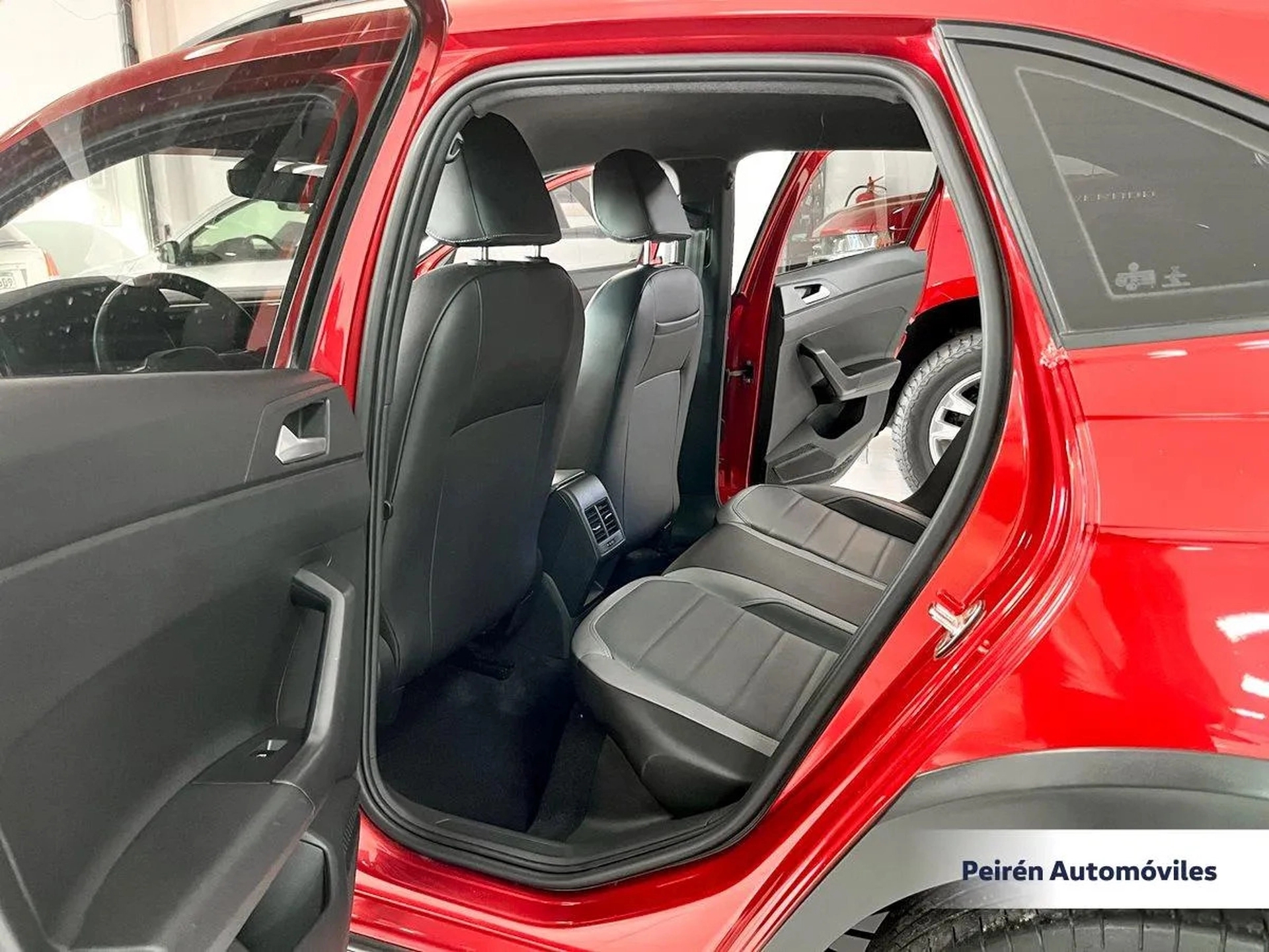 Volkswagen Nivus Highline 1.0 2022 Peirén