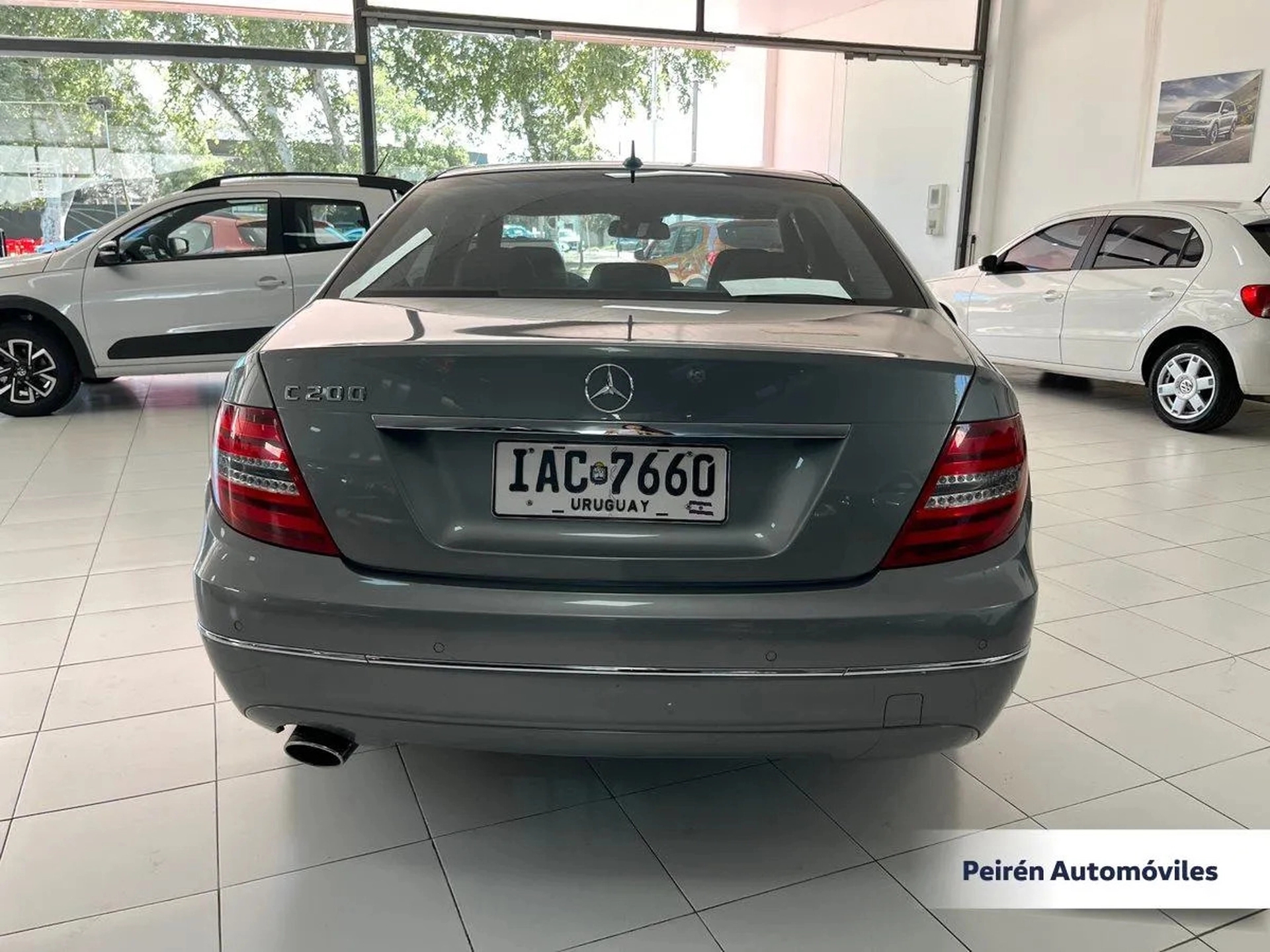 Mercedes-benz C200 2.0 2012 Peirén