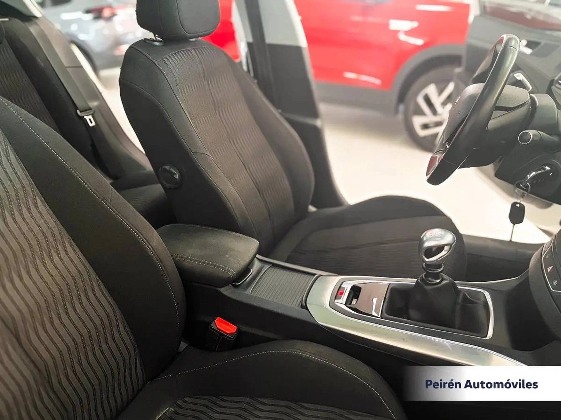 Peugeot 308 Active 1.6 2015