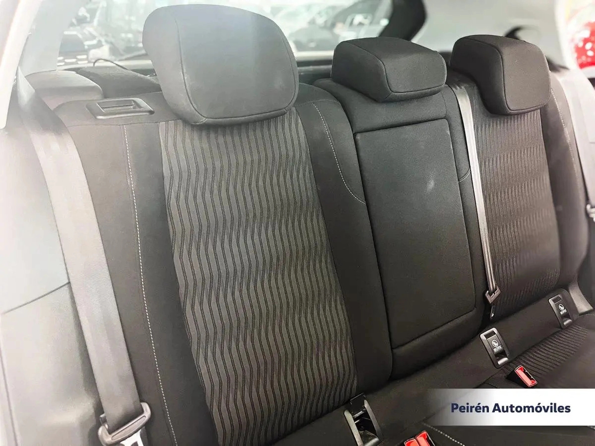 Peugeot 308 Active 1.6 2015
