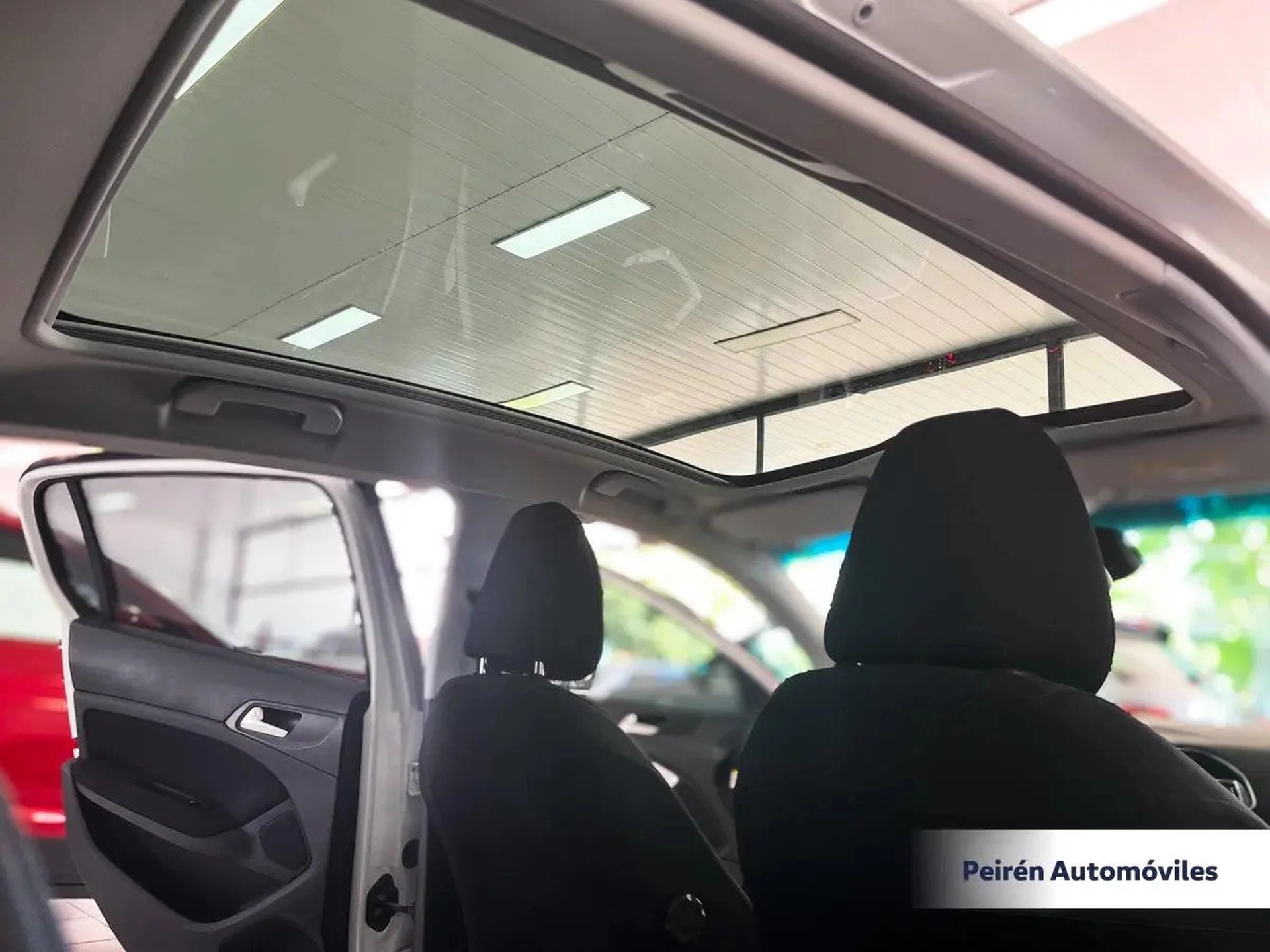 Peugeot 308 Active 1.6 2015