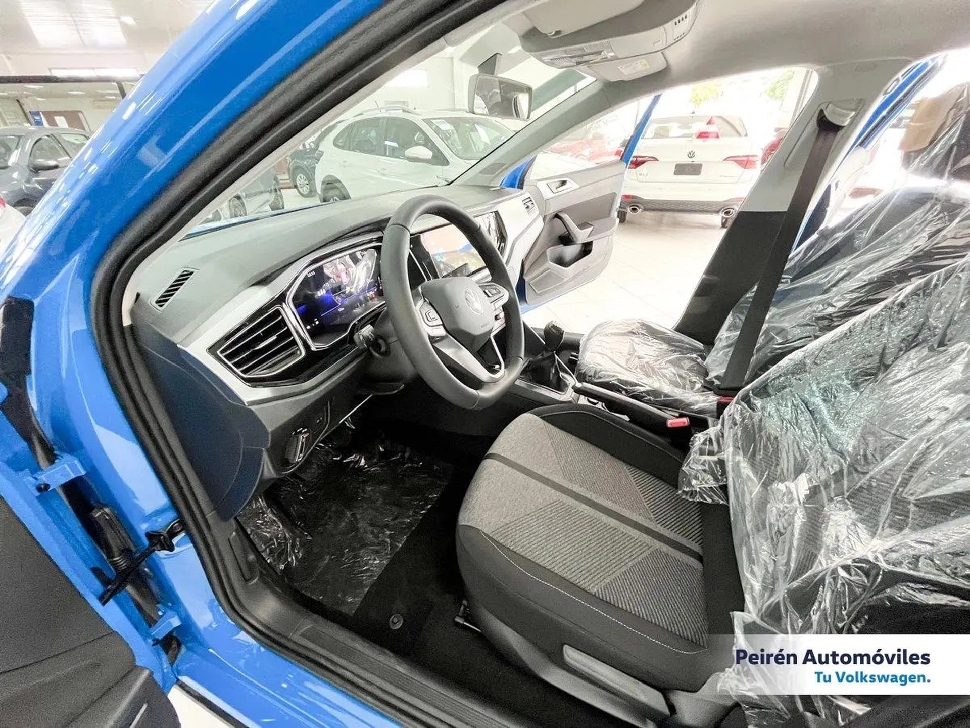 Volkswagen Nivus Comfortline Mt 1.0 2026 0km Peirén
