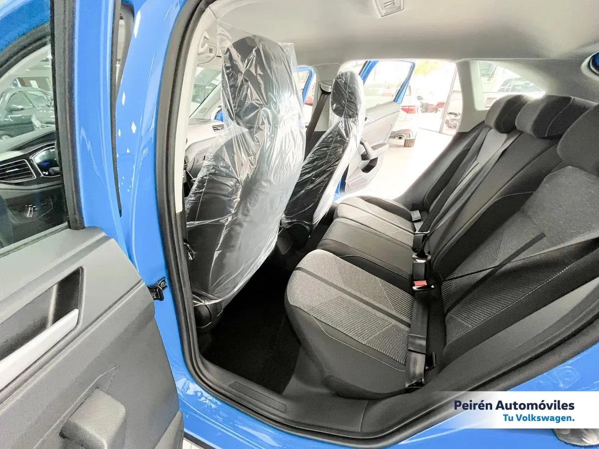 Volkswagen Nivus Comfortline Mt 1.0 2026 0km Peirén