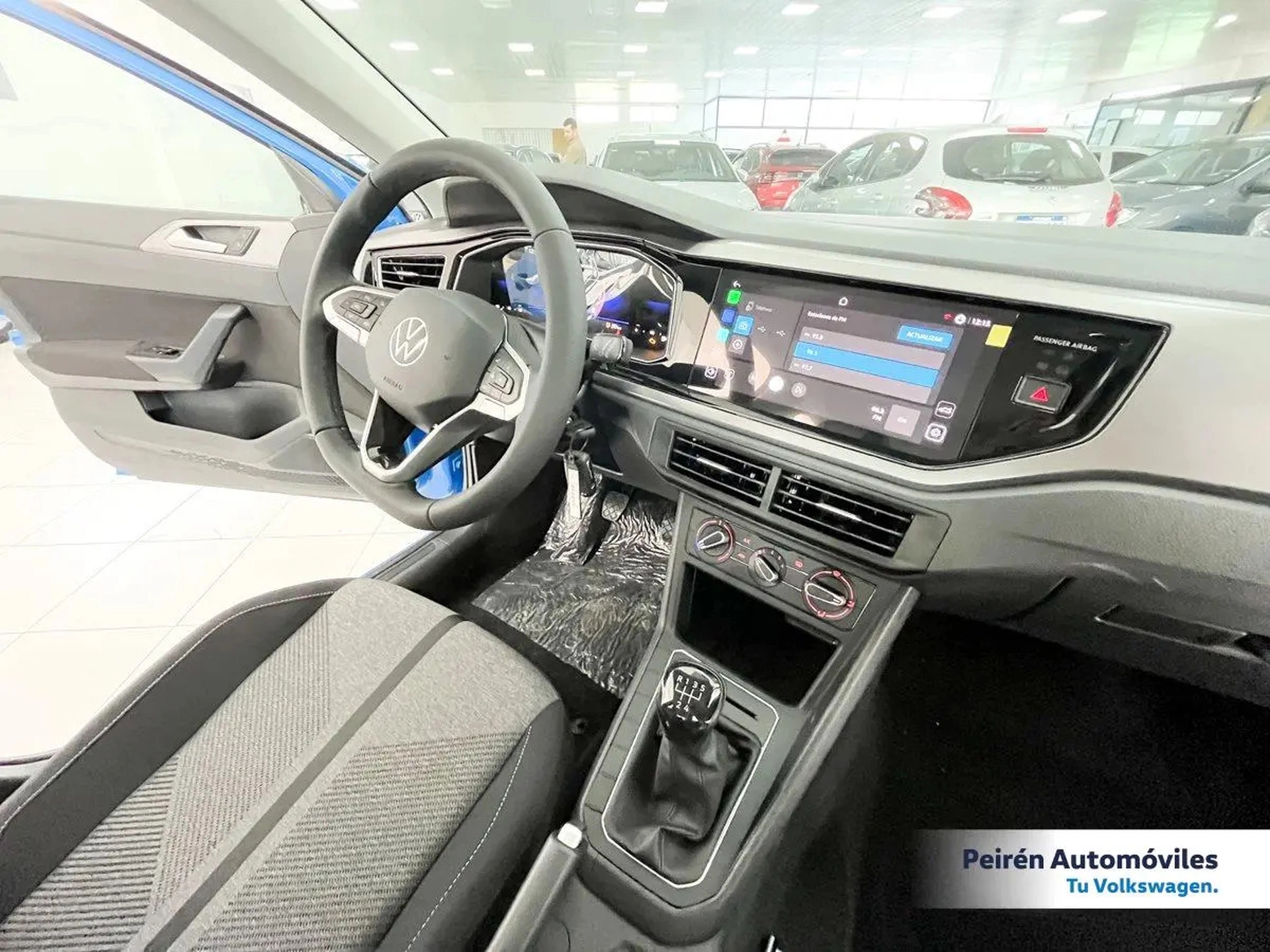 Volkswagen Nivus Comfortline Mt 1.0 2026 0km Peirén