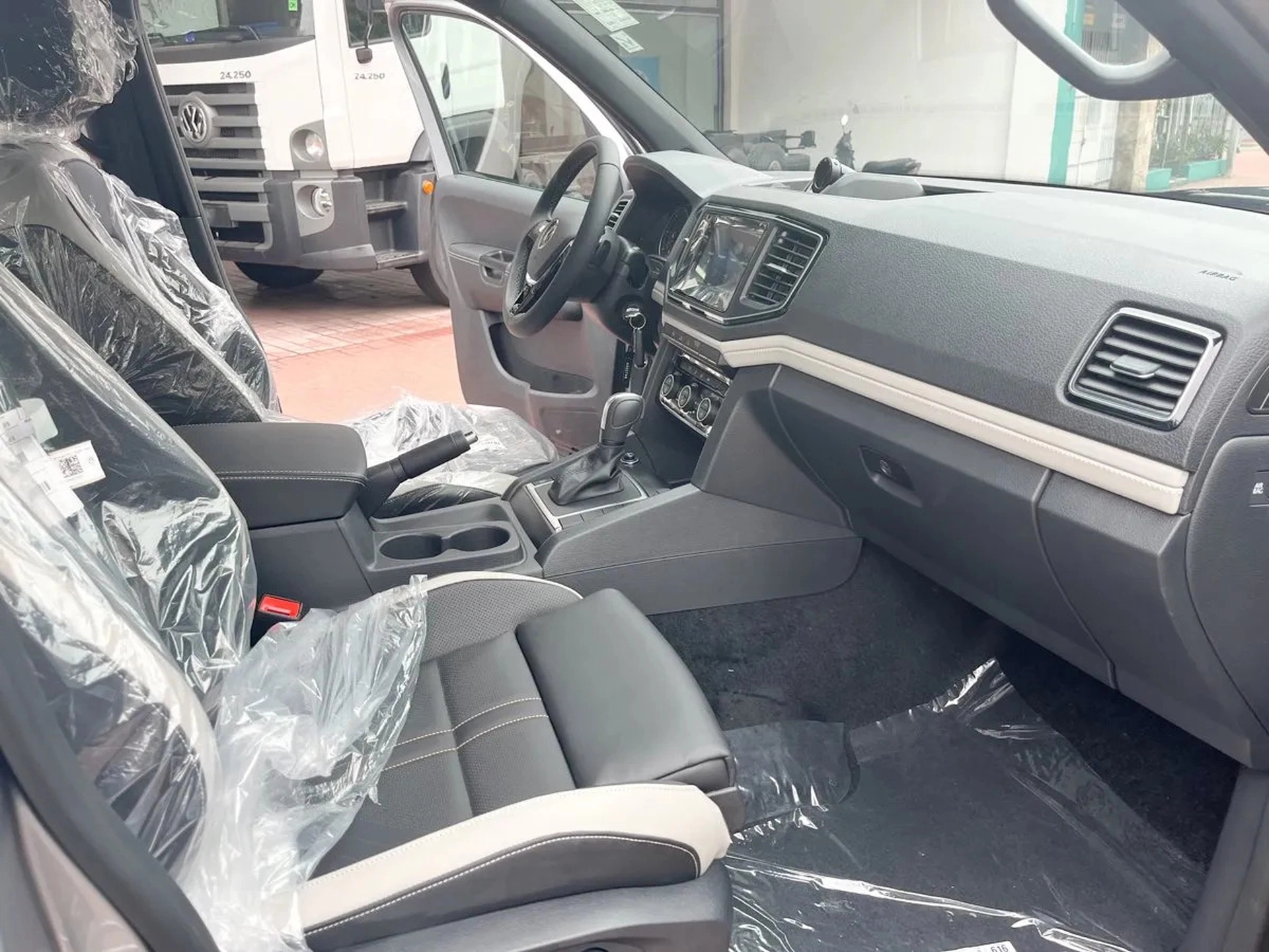 Volkswagen Amarok V6 3.0 2026 0km Peirén