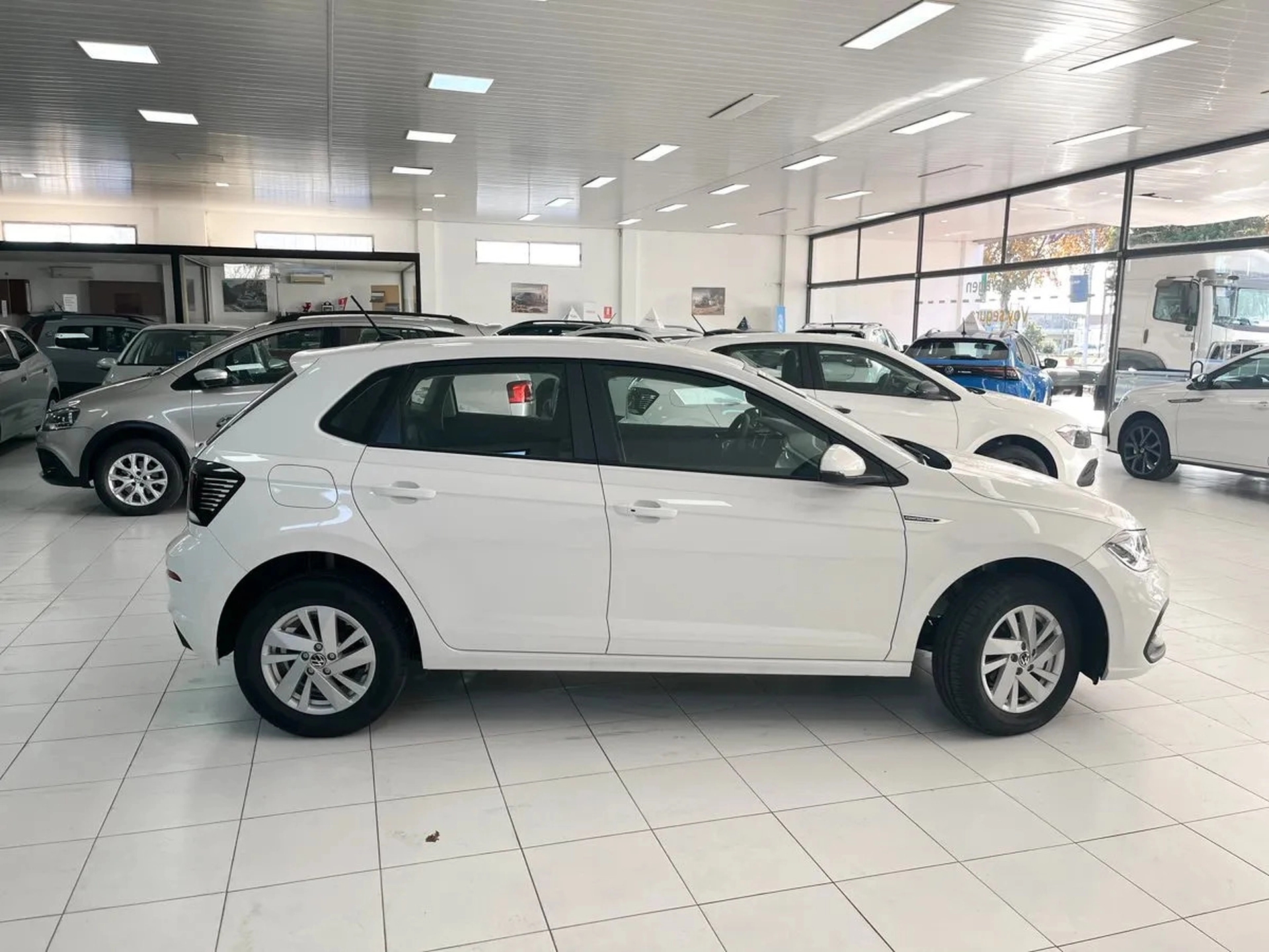Volkswagen Polo Comfortline At 1.0 2026 0km Peirén