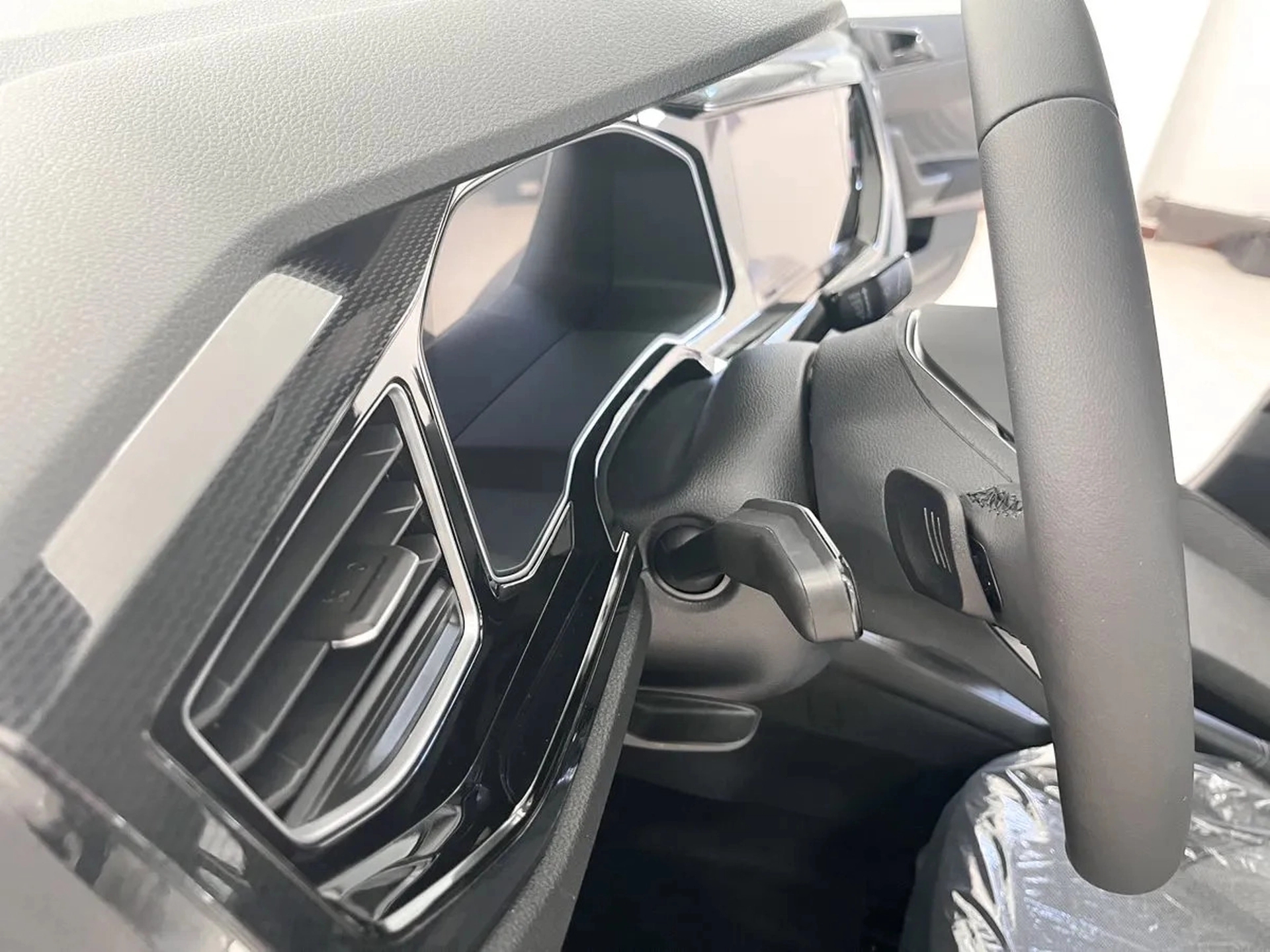 Volkswagen Polo Comfortline At 1.0 2026 0km Peirén