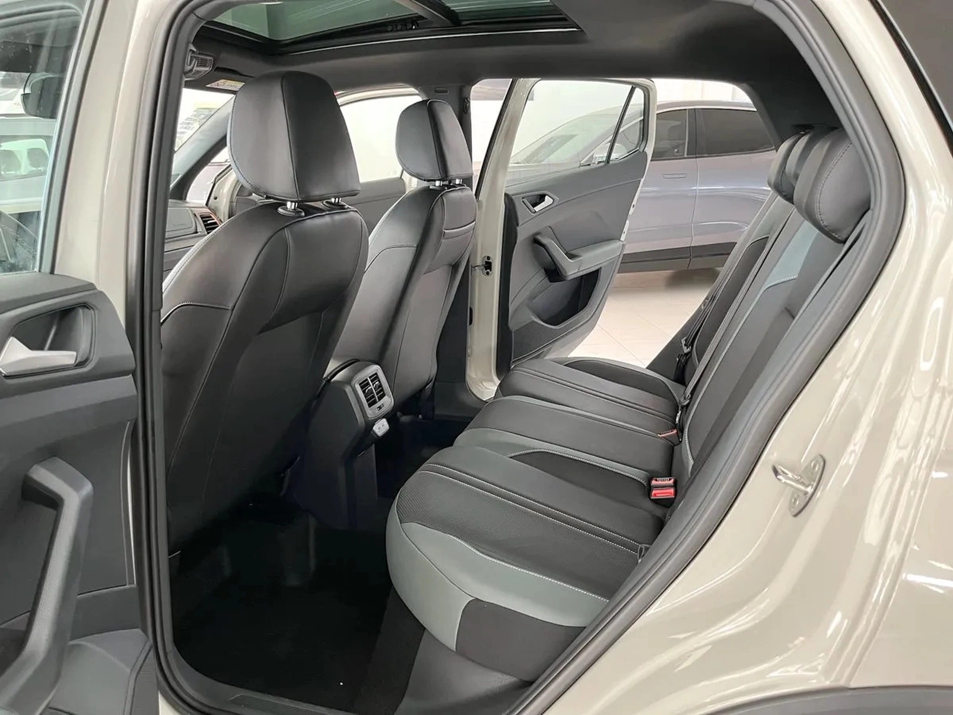Volkswagen T-cross Extreme 1.0 2025 0km Peirén