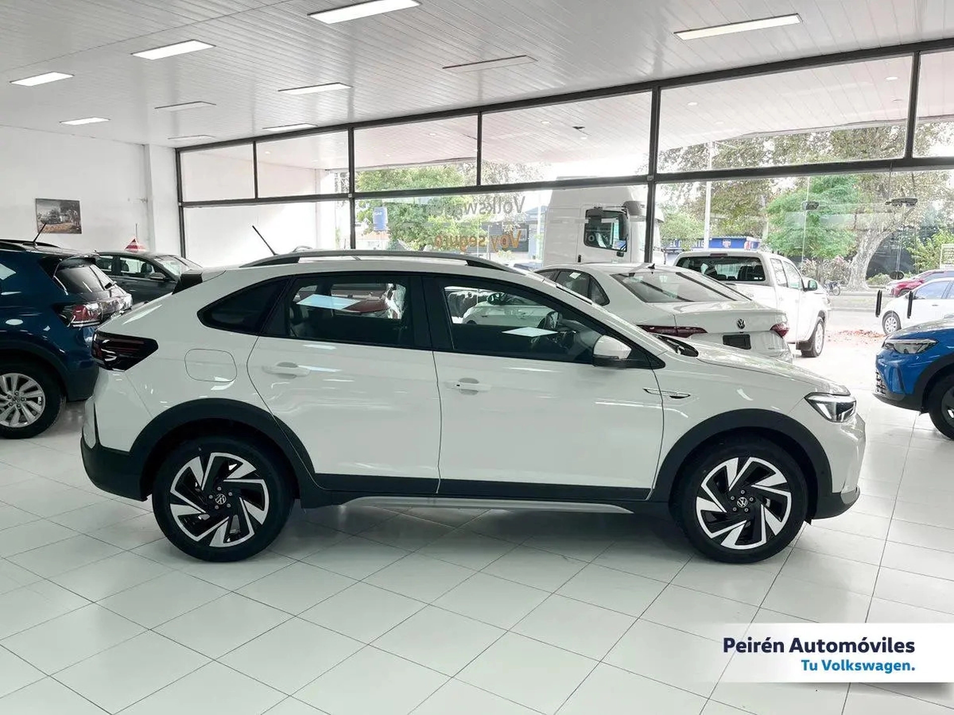 Volkswagen Nivus Highline At 1.0 2026 0km Peirén
