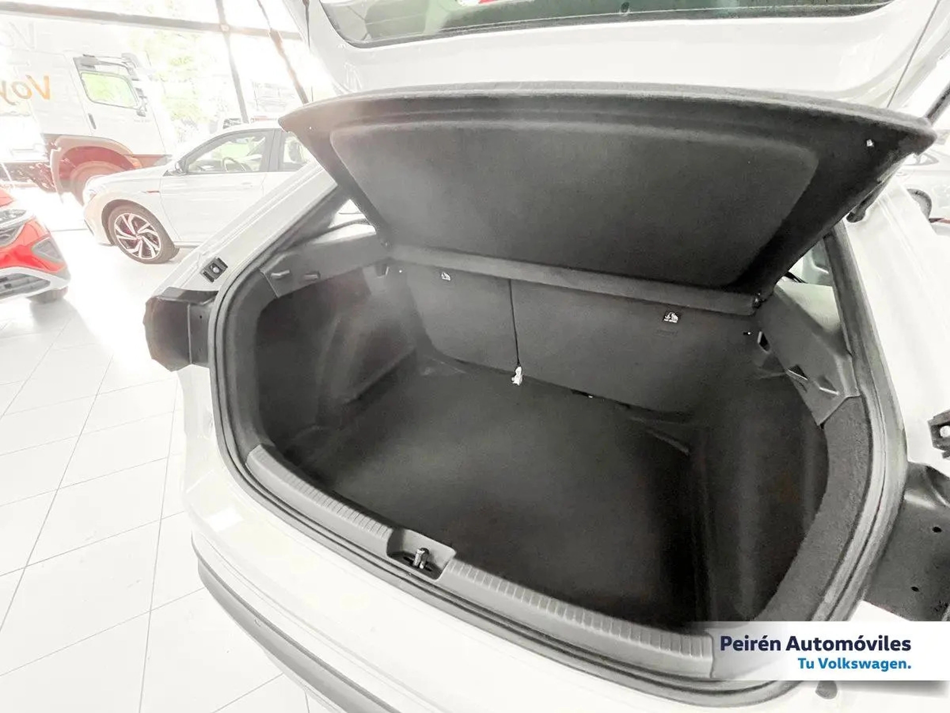 Volkswagen Nivus Highline At 1.0 2026 0km Peirén