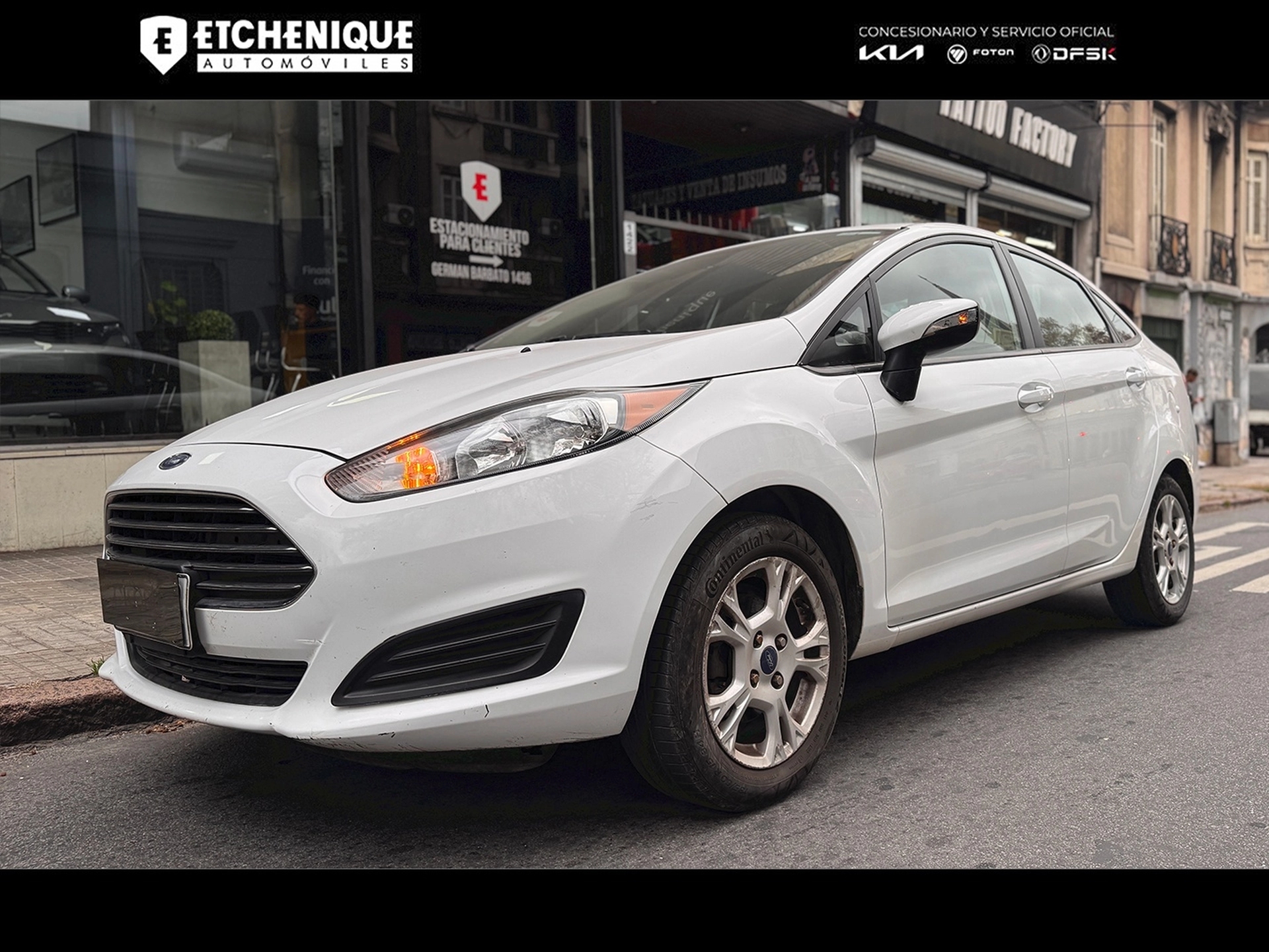 Ford Fiesta Kinetic SE Plus 1.6 PowerShift Sedán Automático