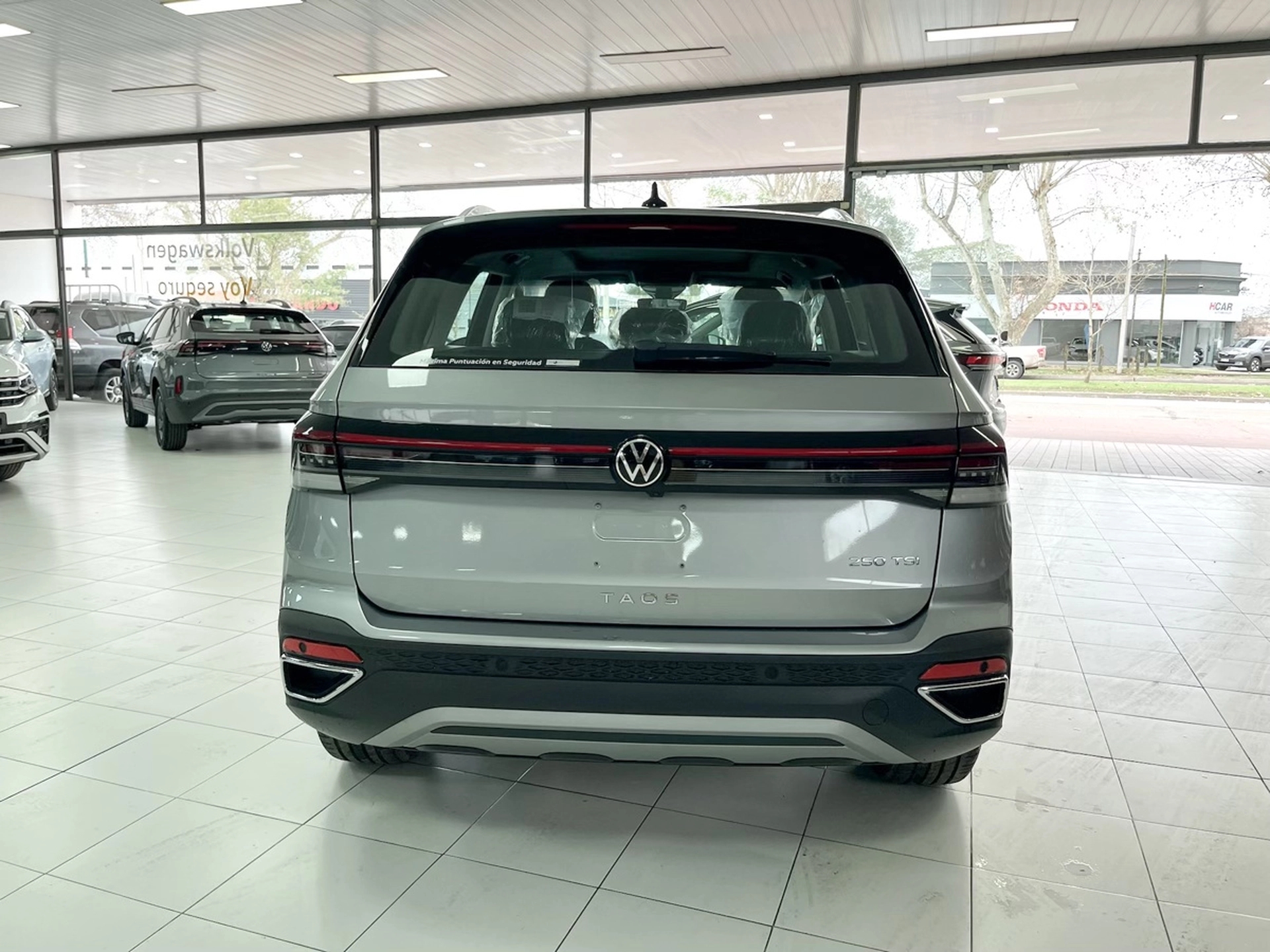 Volkswagen Taos Highline 250 TSI 1.4 A/T