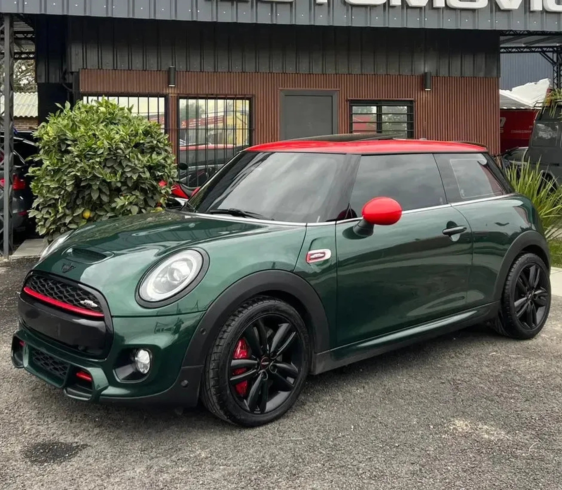 Mini Cooper S 2.0 F56 Look Jcw 192cv 3p