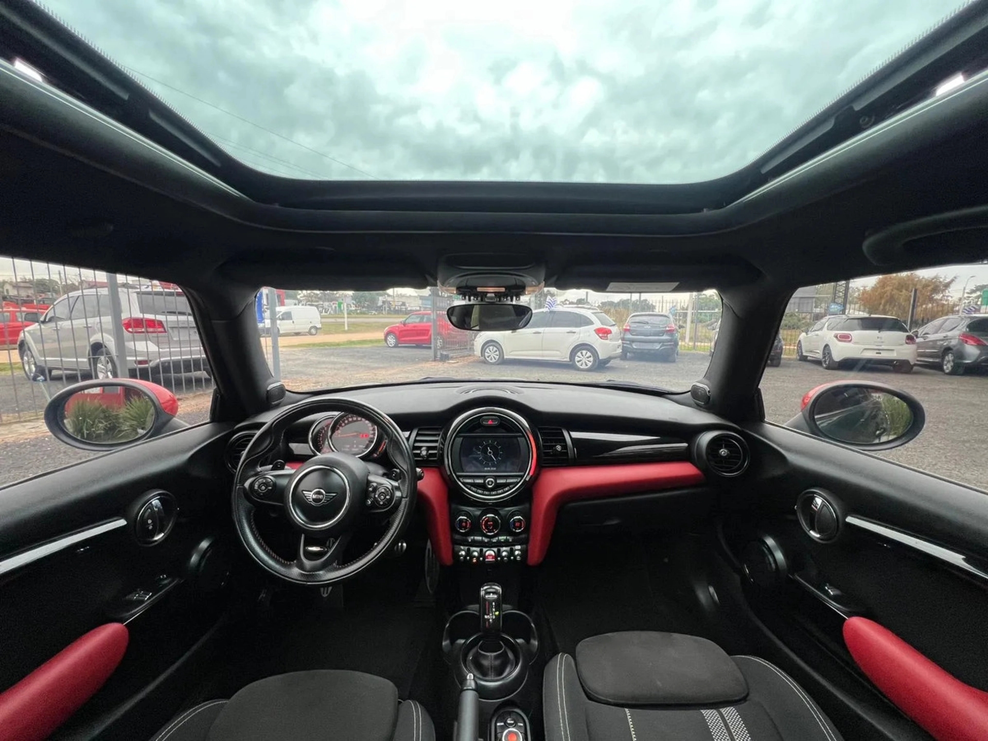 Mini Cooper S 2.0 F56 Look Jcw 192cv 3p