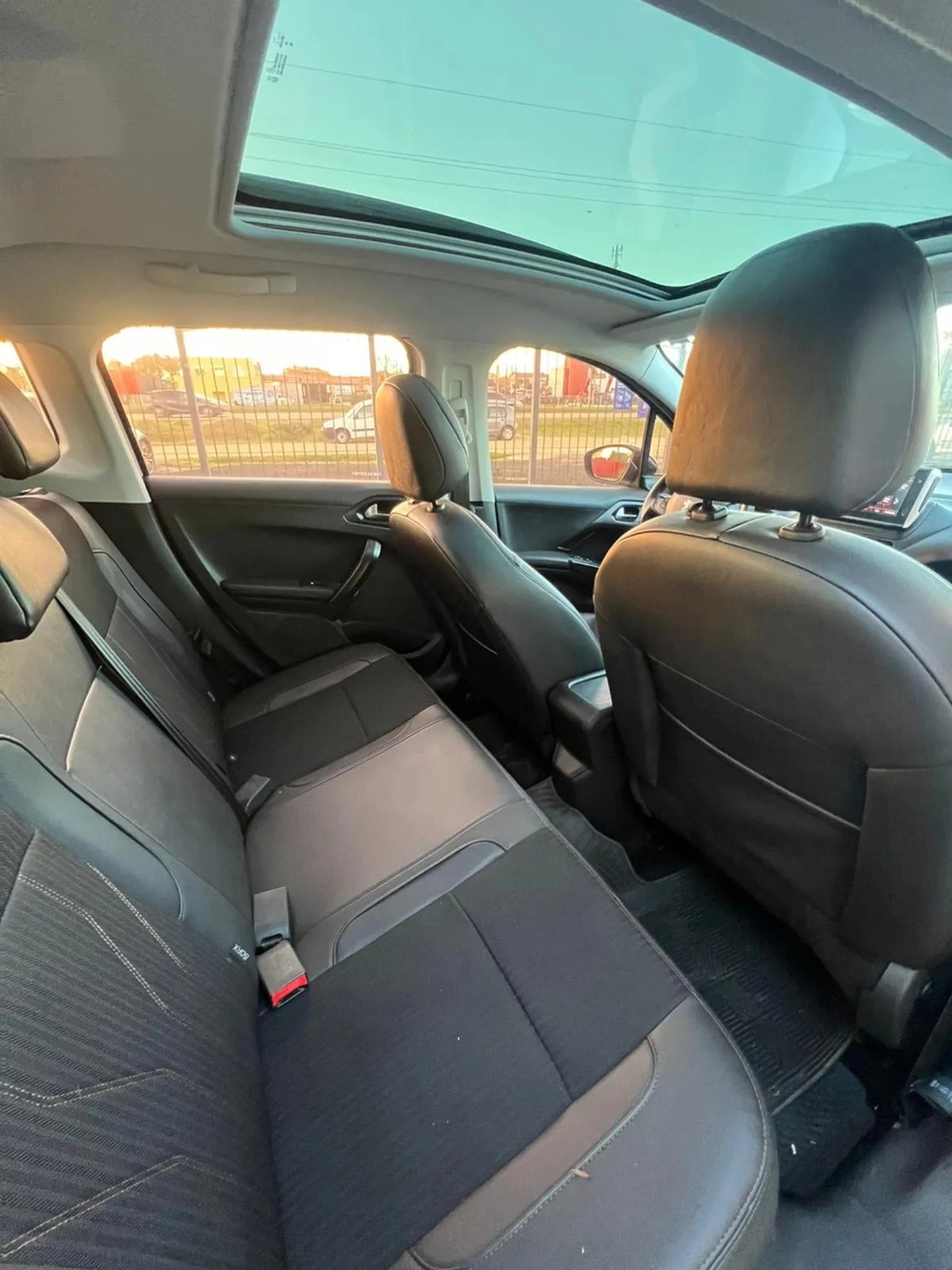 Peugeot 2008 1.6 Feline 5p