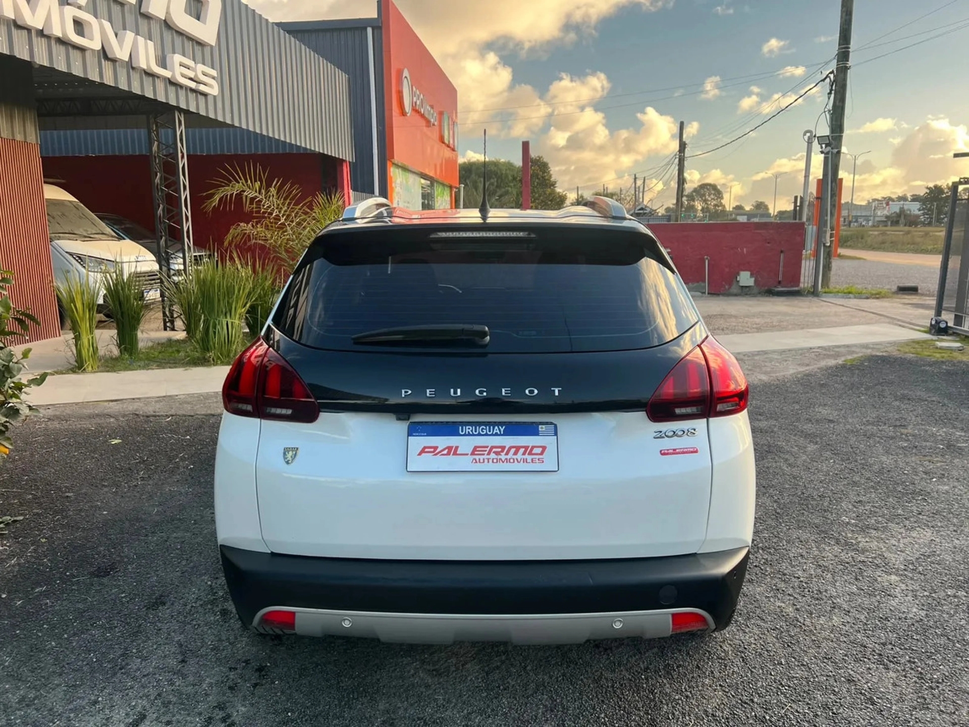 Peugeot 2008 1.6 Feline 5p