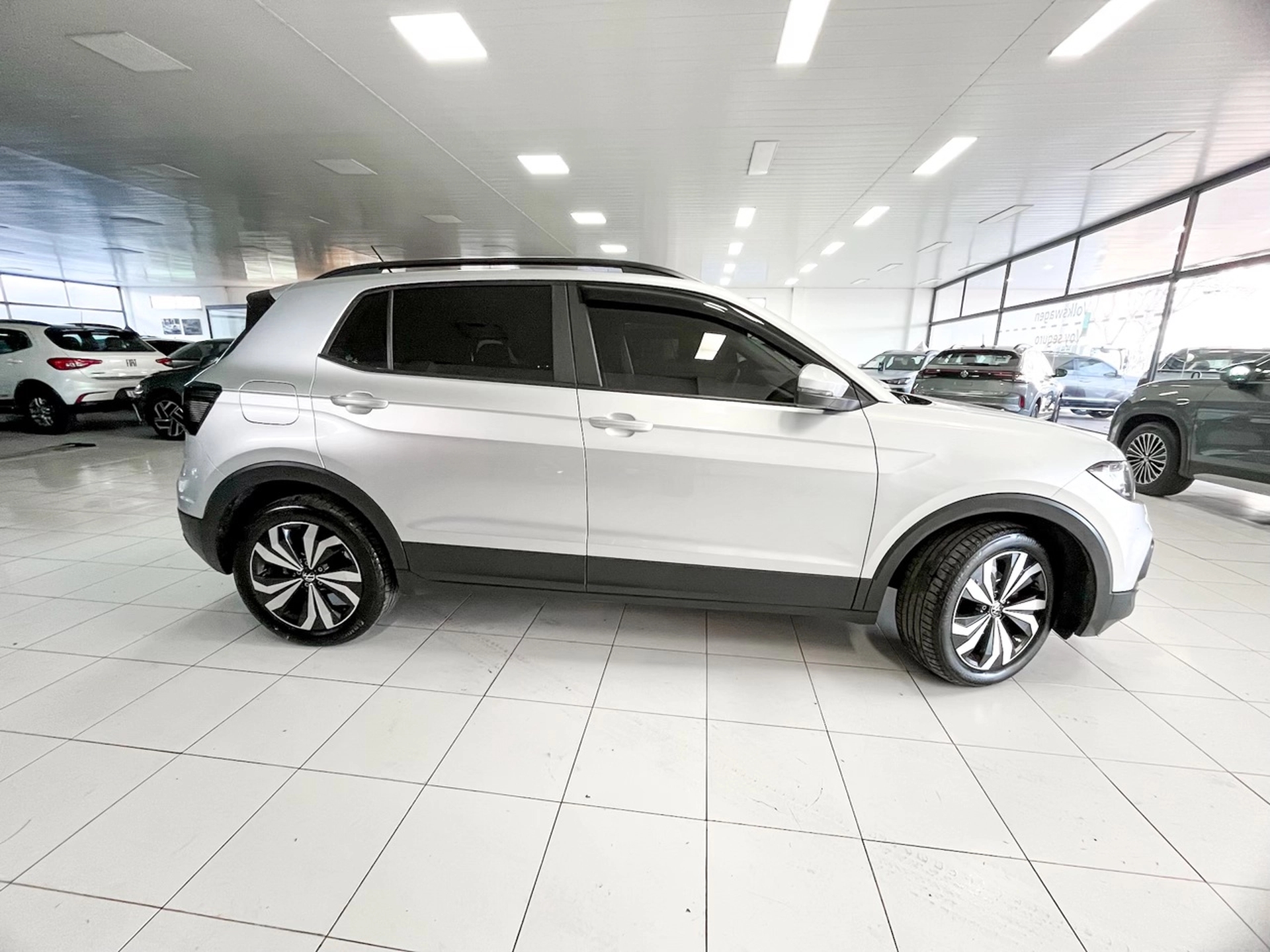 Volkswagen T-Cross 200 TSI Trendline Automatic