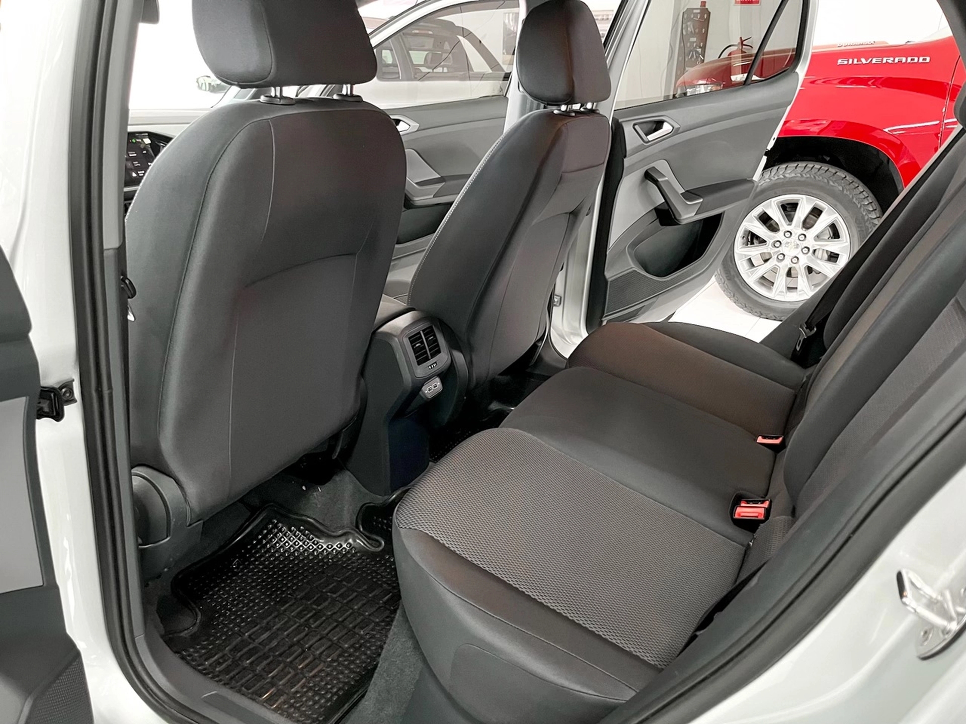 Volkswagen T-Cross 200 TSI Trendline Automatic