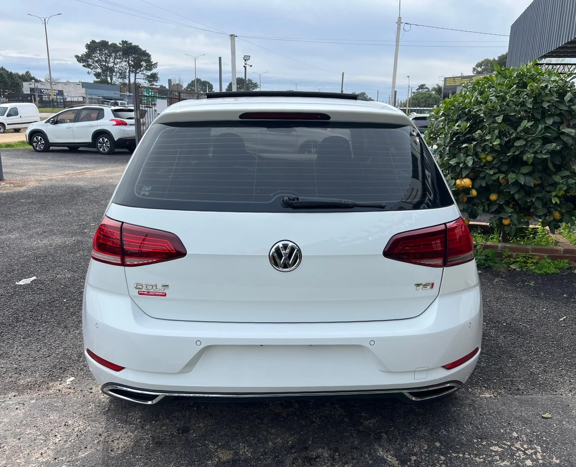 Volkswagen Golf Highline 1.4 TSI DSG