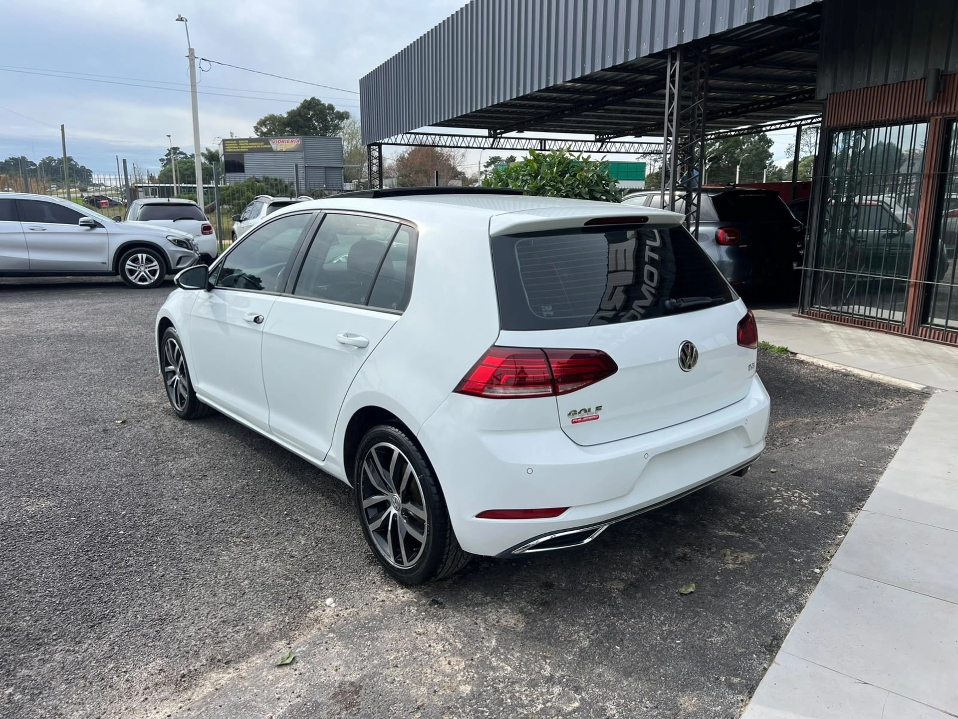 Volkswagen Golf Highline 1.4 TSI DSG