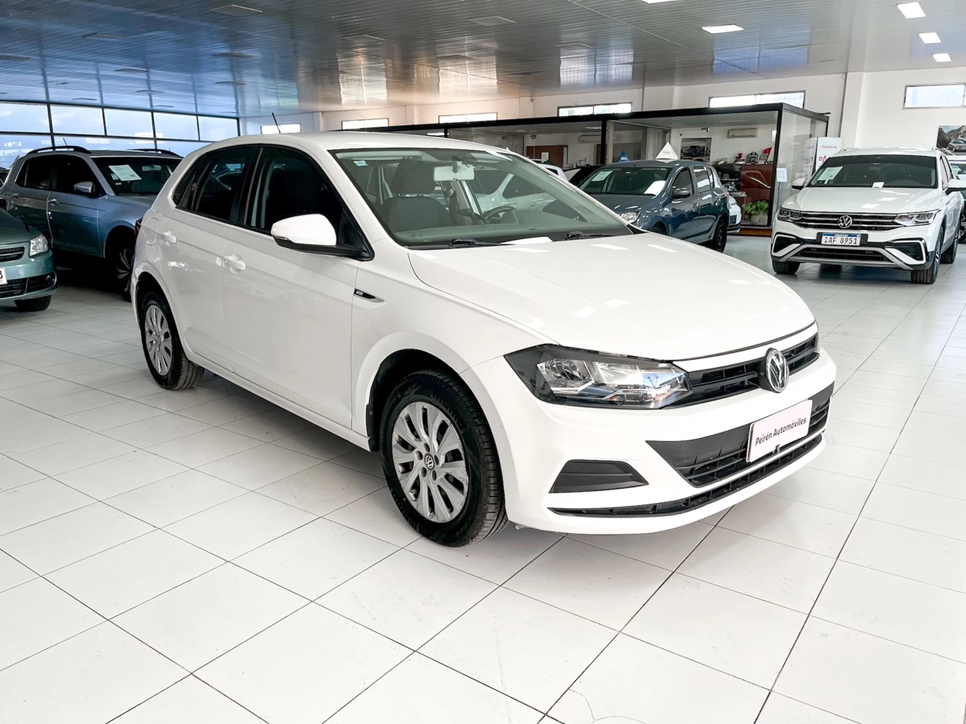 Volkswagen Polo Trendline M/T