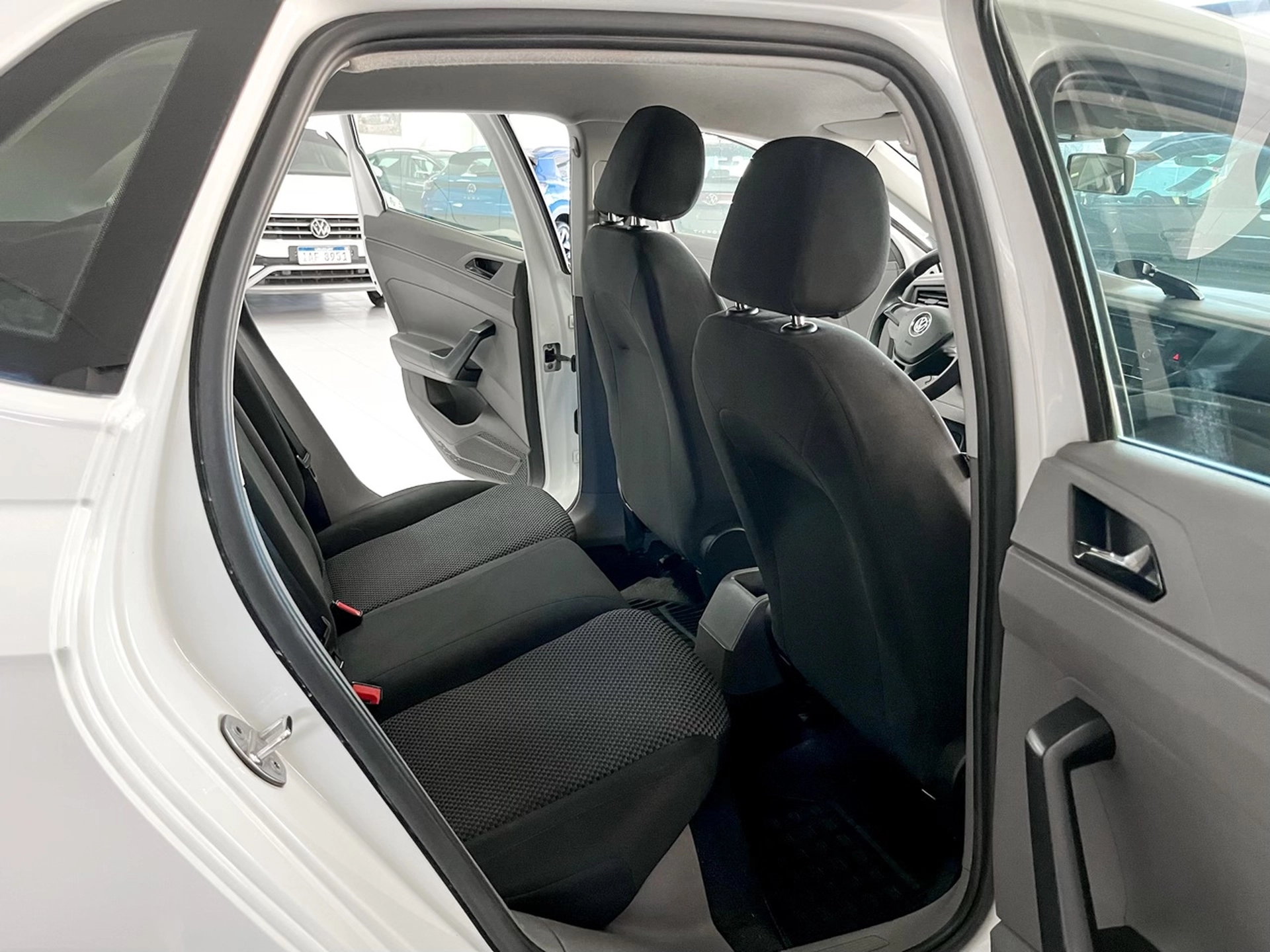 Volkswagen Polo Trendline M/T