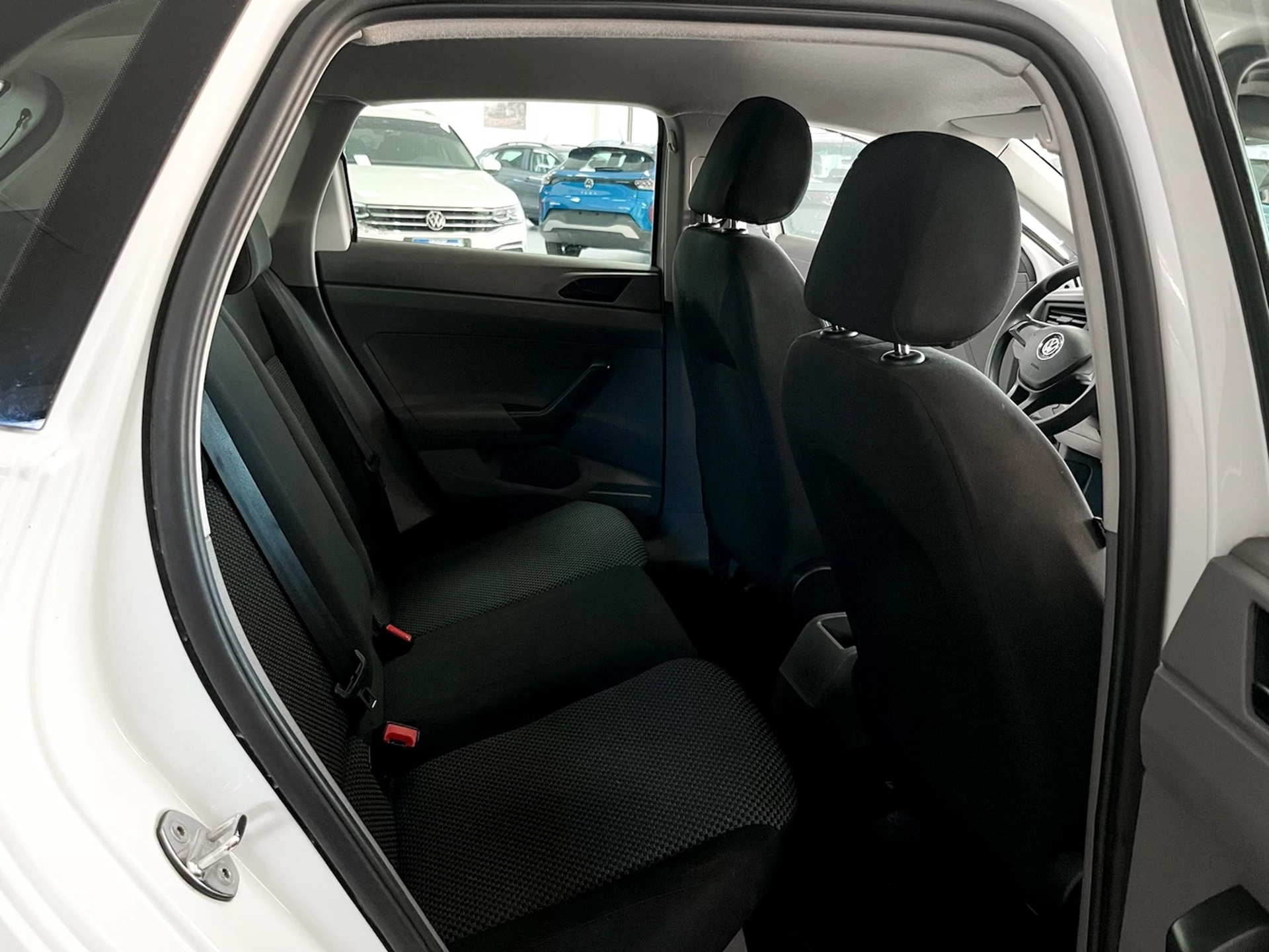 Volkswagen Polo Trendline M/T