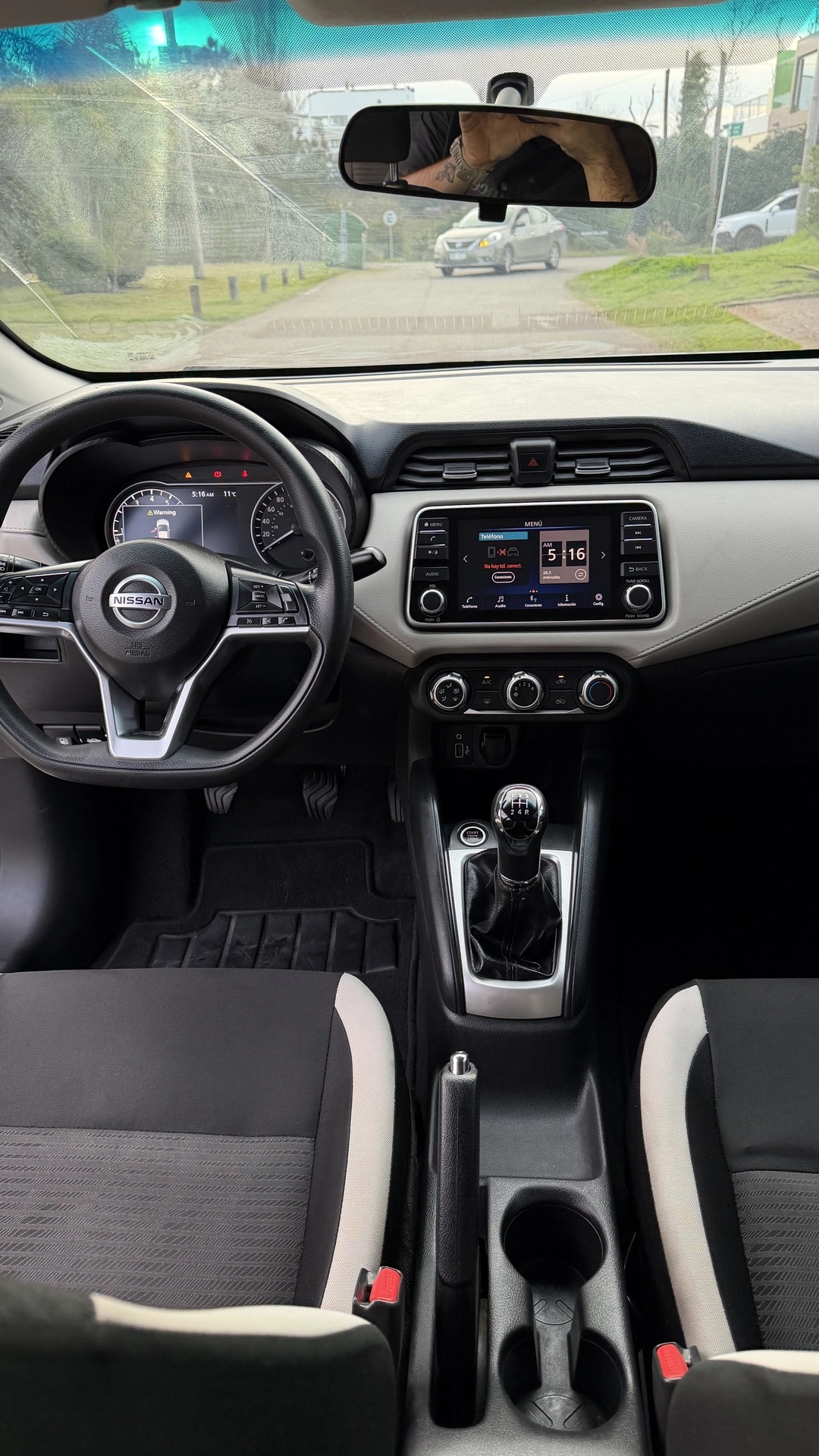 Nissan Versa
