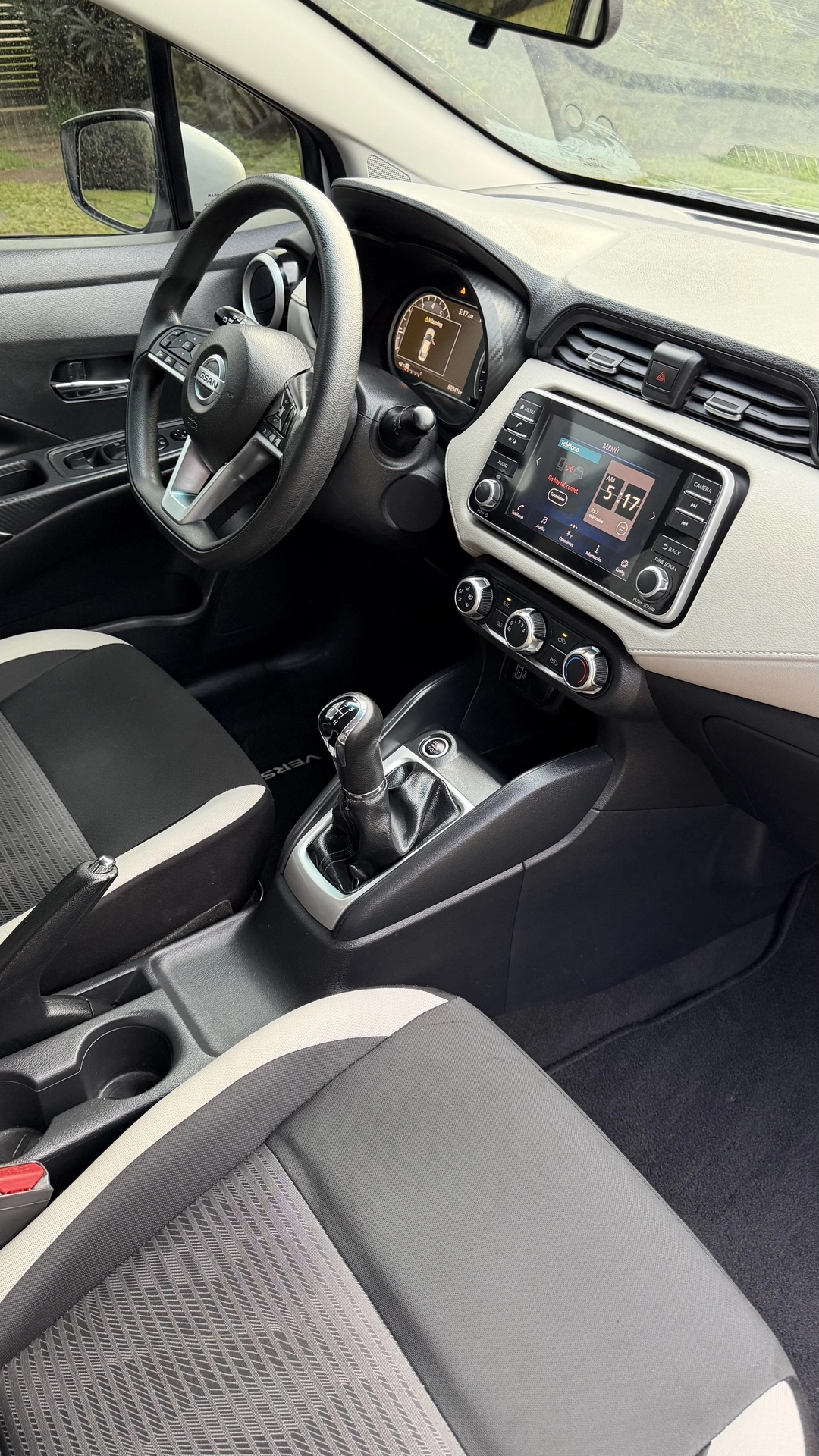 Nissan Versa