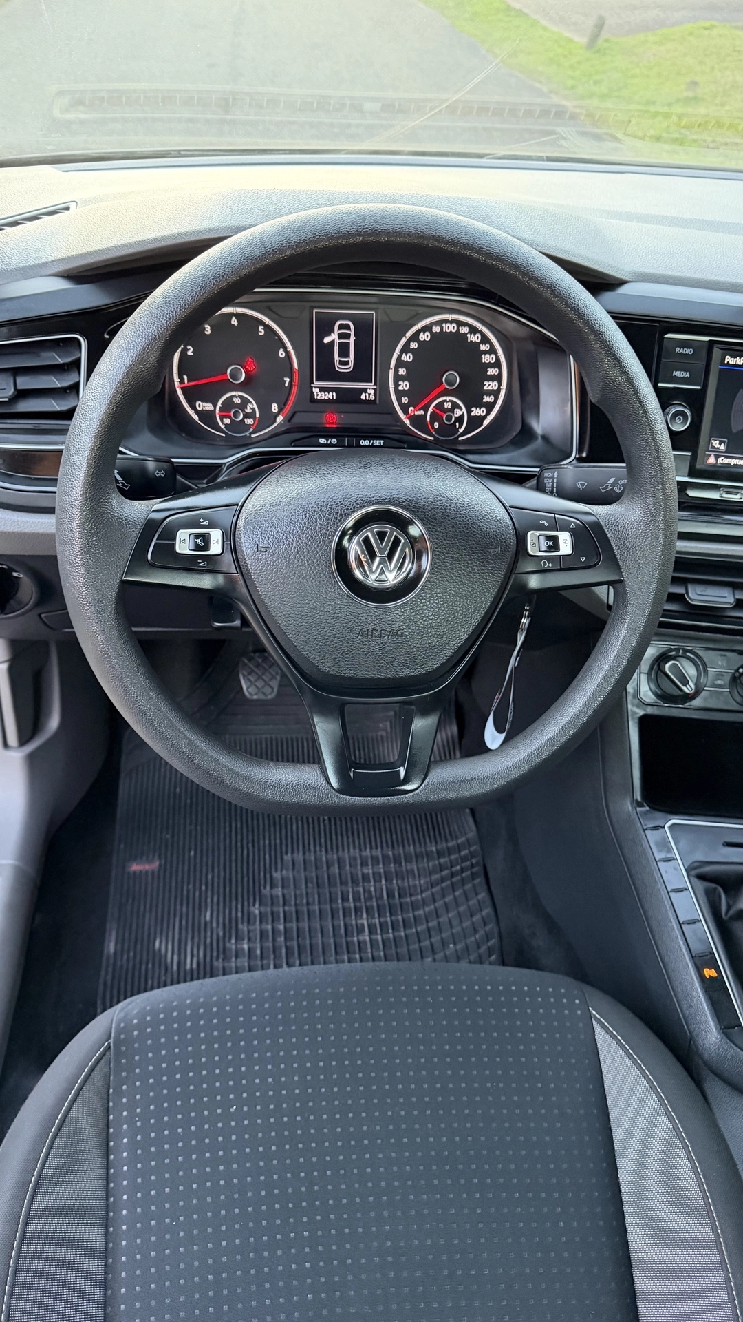 Volkswagen Virtus Comfortline M/T