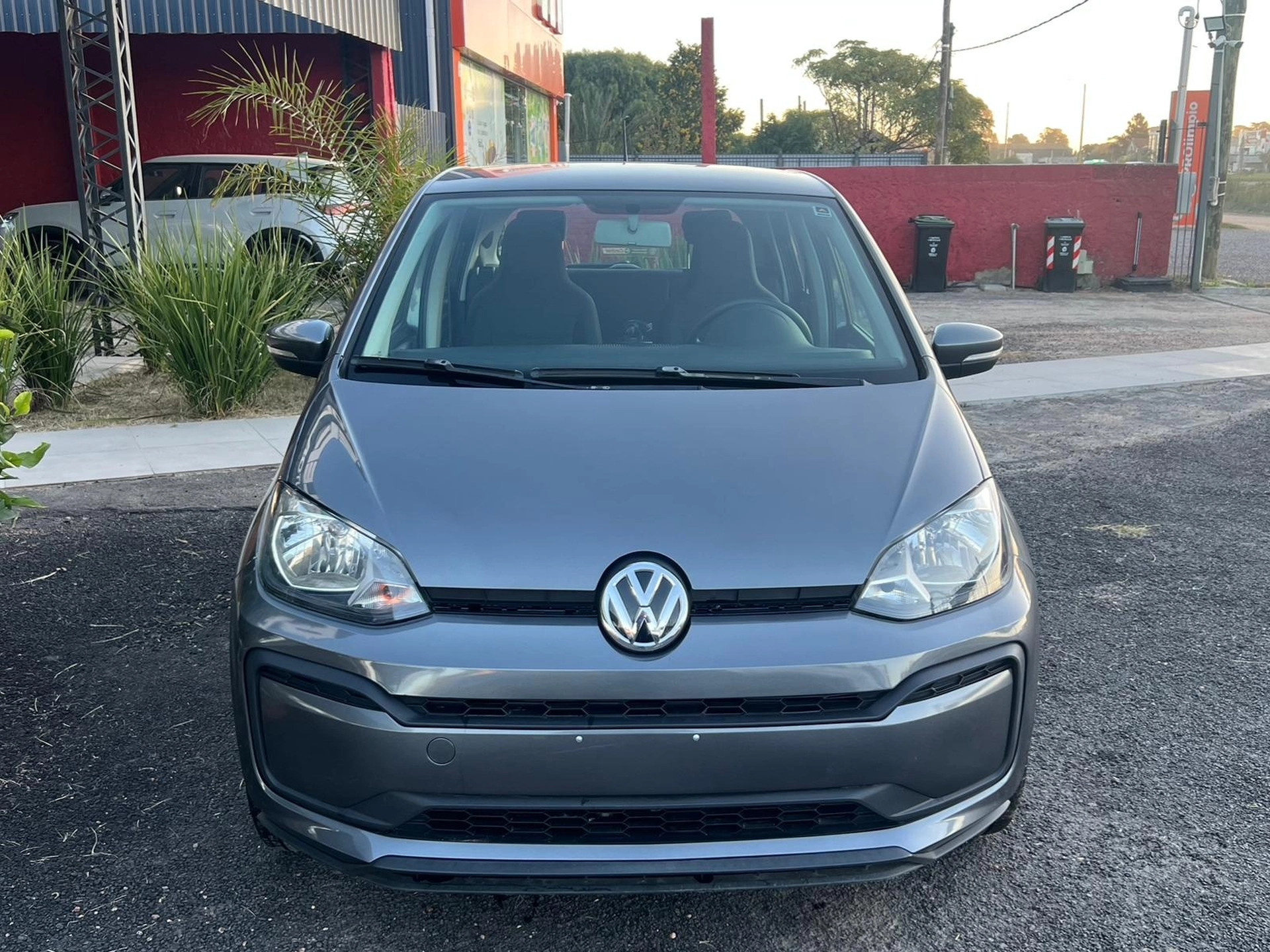 Volkswagen up! move up!