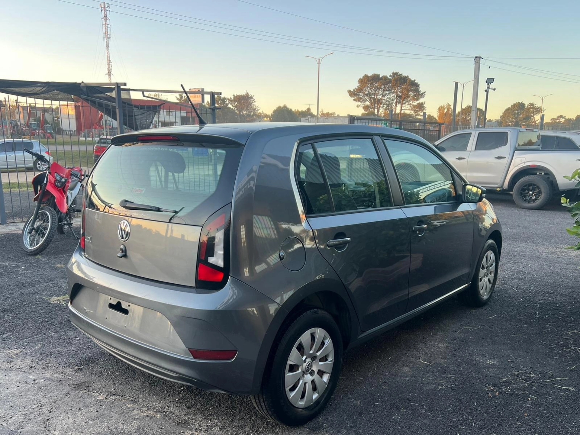 Volkswagen up! move up!