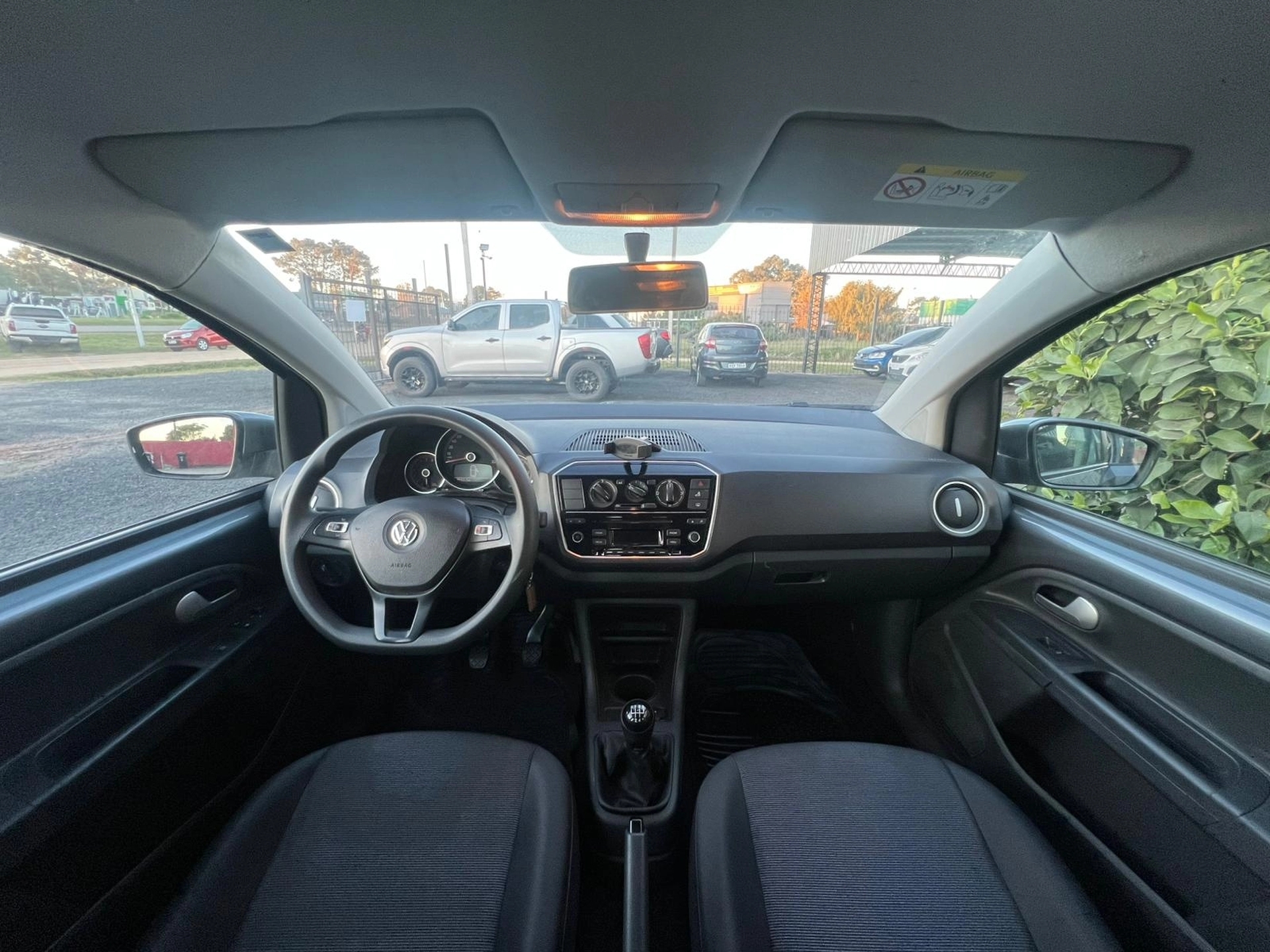 Volkswagen up! move up!