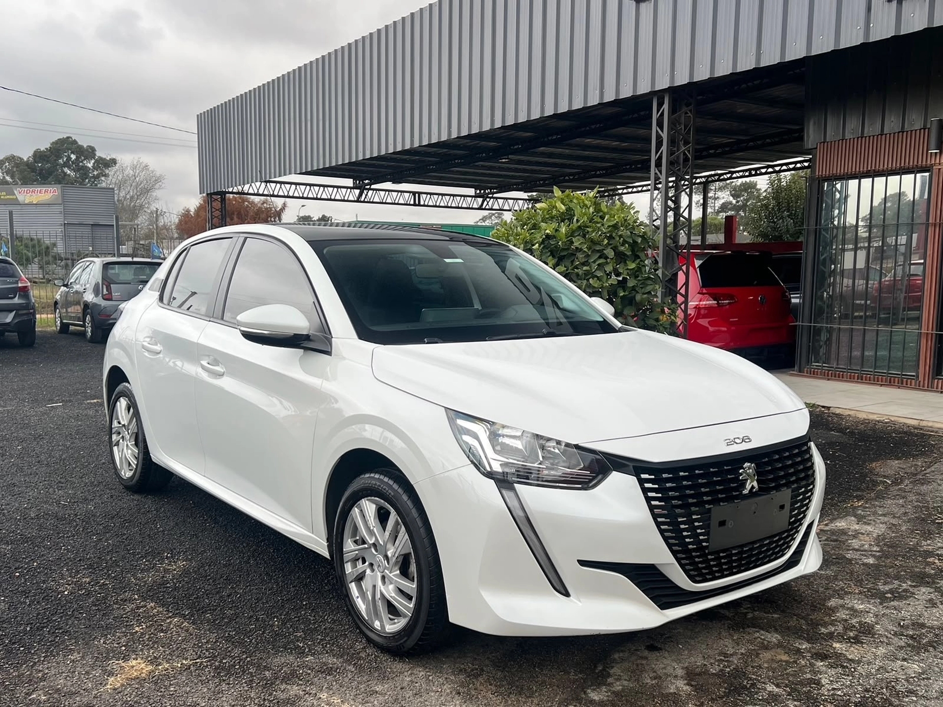 Peugeot 208 Active 1.2 VTi 82 BVM5