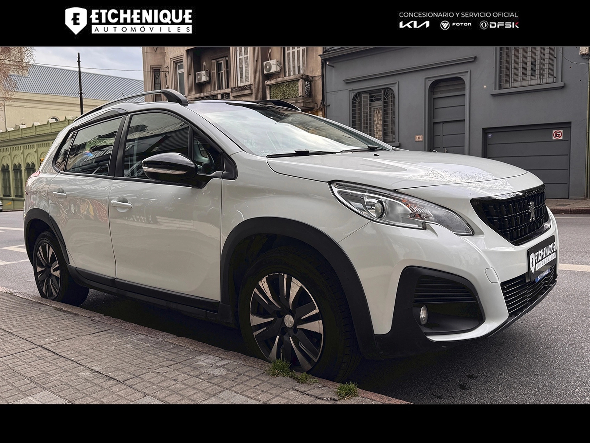 Peugeot 2008 1.6 FELINE