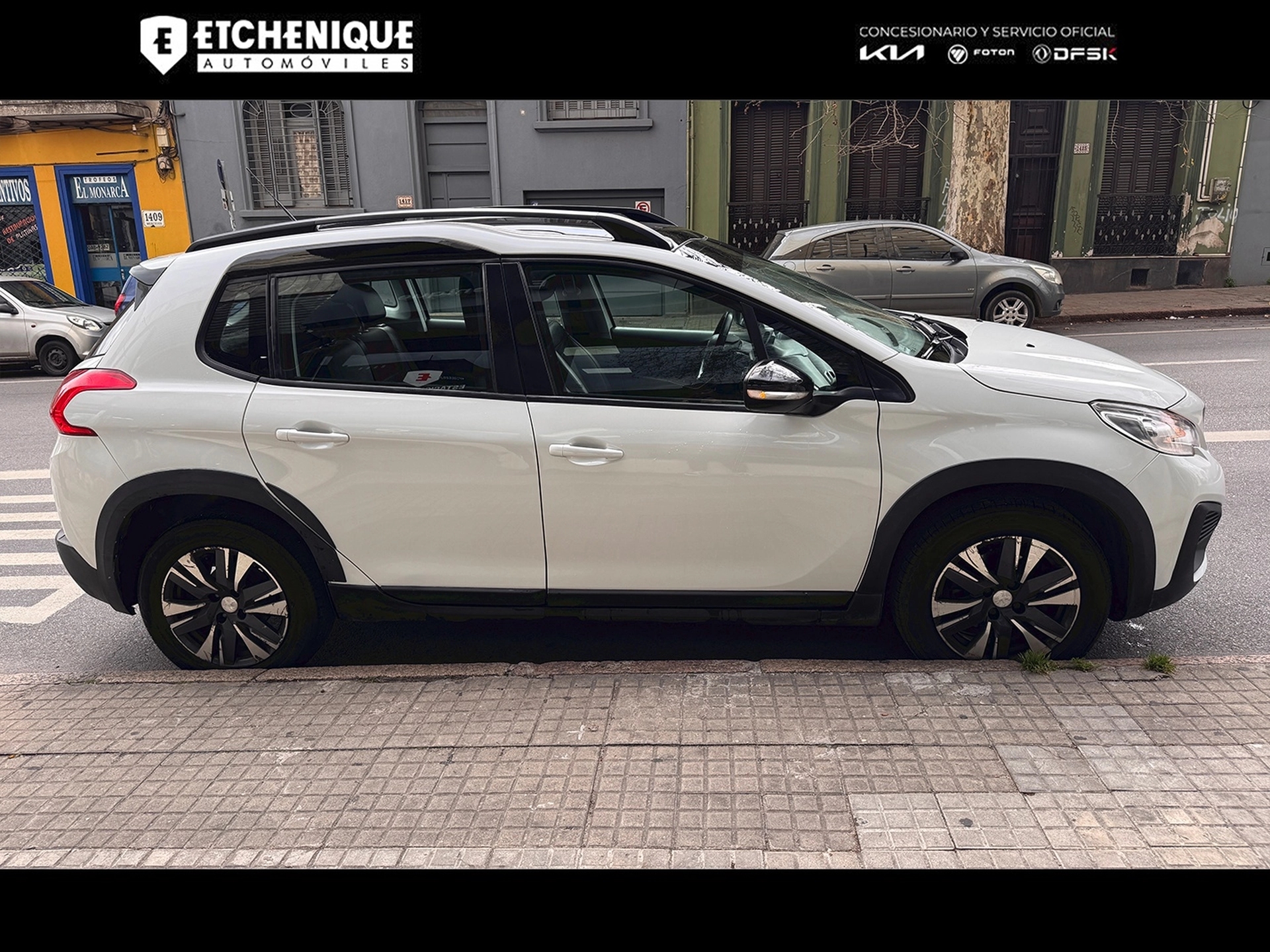 Peugeot 2008 1.6 FELINE