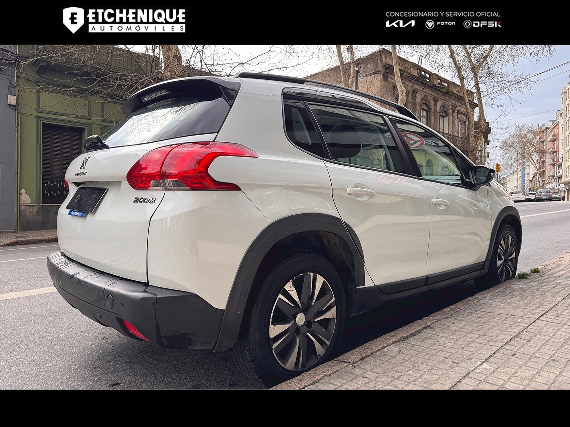 Peugeot 2008 1.6 FELINE