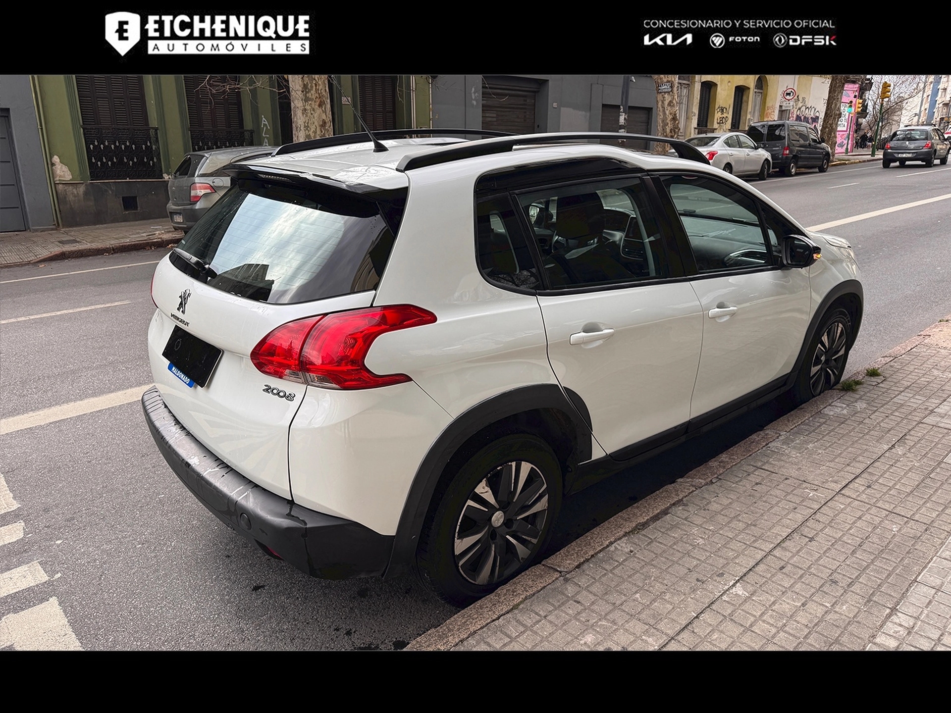 Peugeot 2008 1.6 FELINE