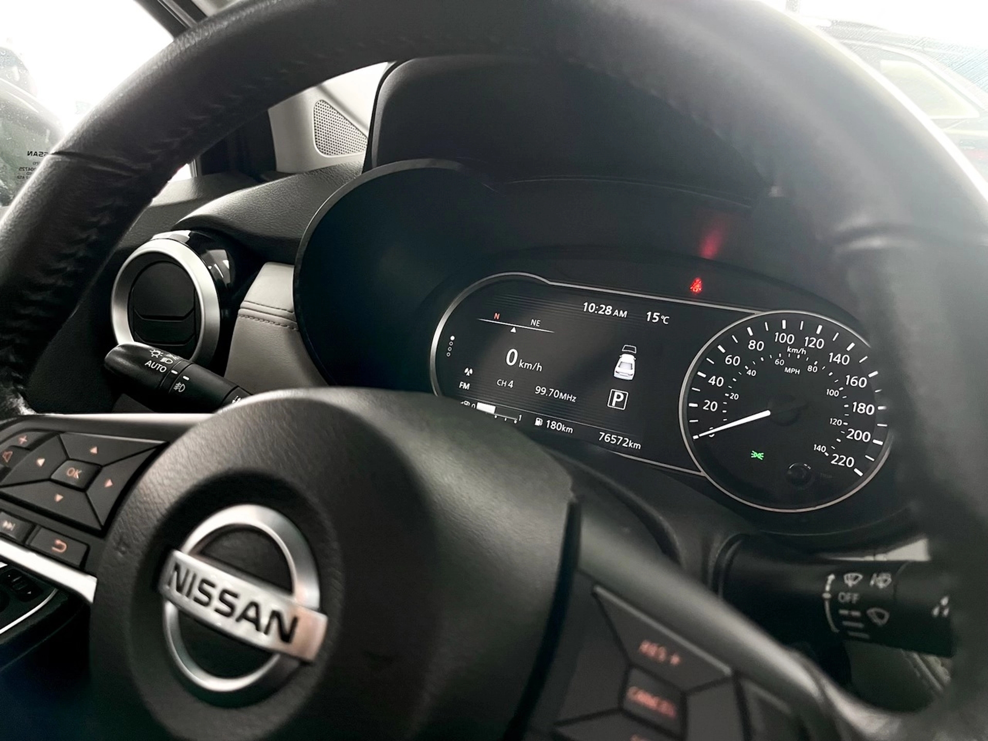 Nissan Versa Exclusive 1.6 CVT