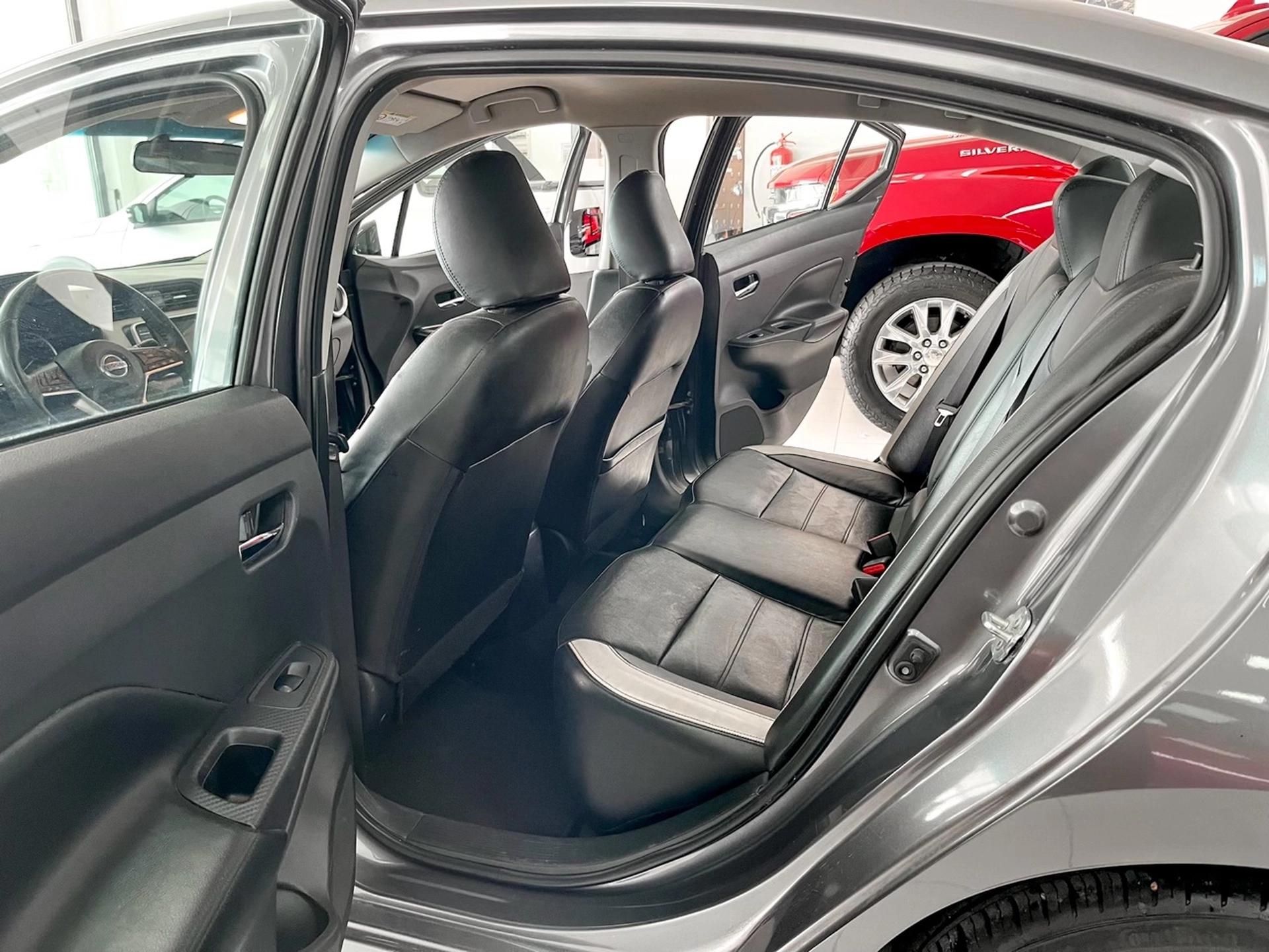 Nissan Versa Exclusive 1.6 CVT