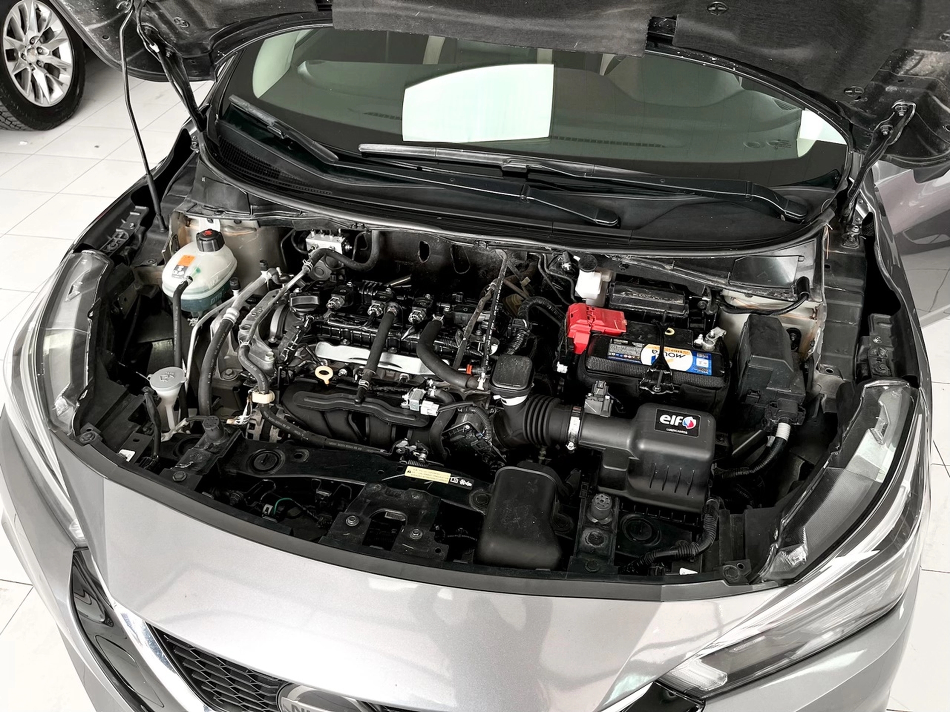Nissan Versa Exclusive 1.6 CVT