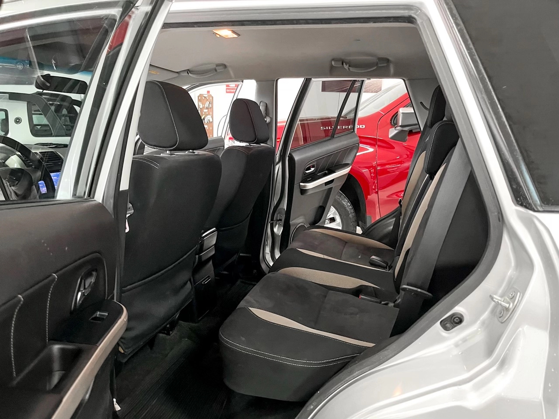 Suzuki Grand Vitara 2.4 Limited