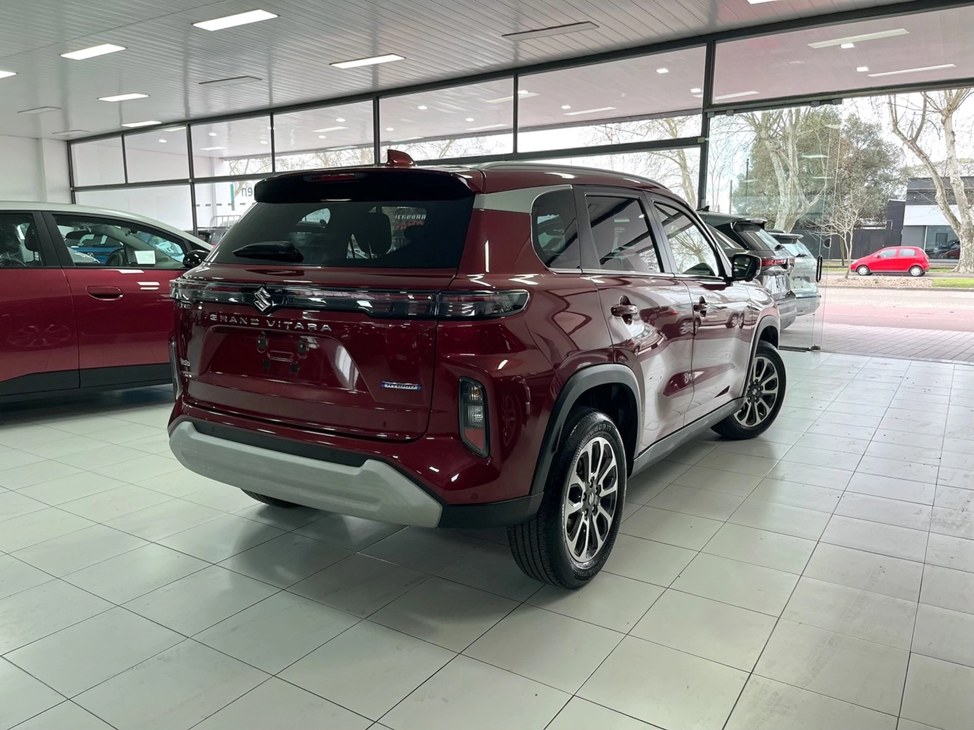 Suzuki Grand Vitara Hybrid GLX A/T