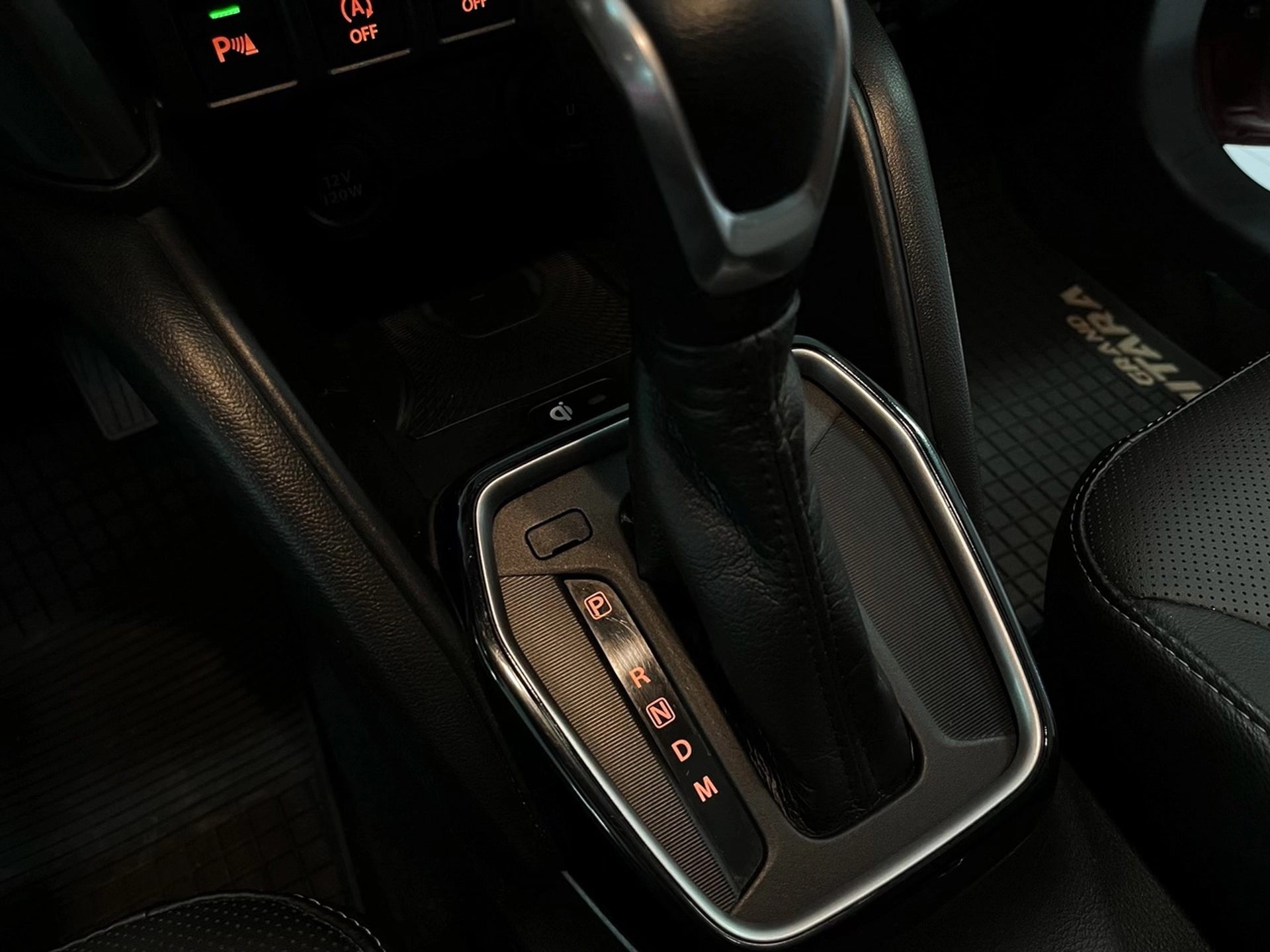 Suzuki Grand Vitara Hybrid GLX A/T